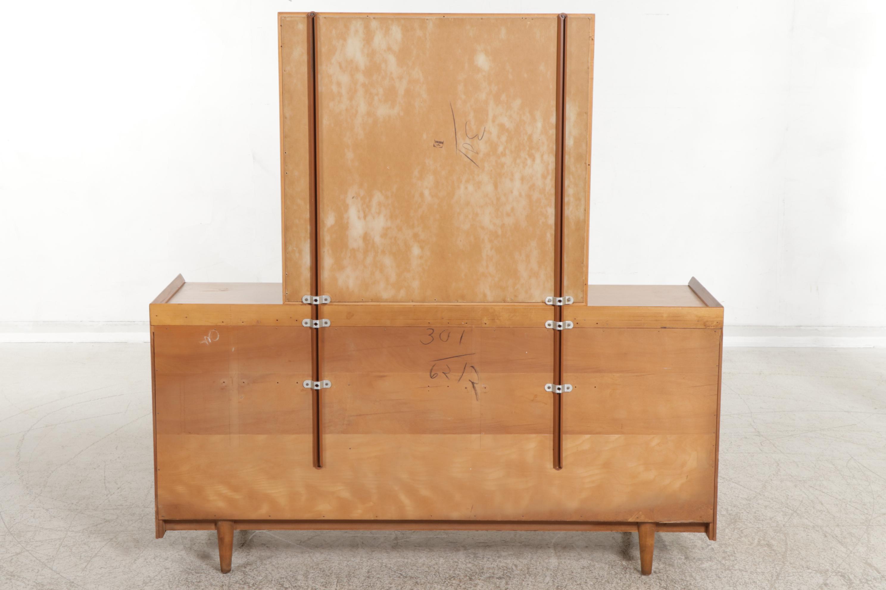Crawford Furniture Mid Century Modern Maple Nine-Drawer Dresser and Mirror