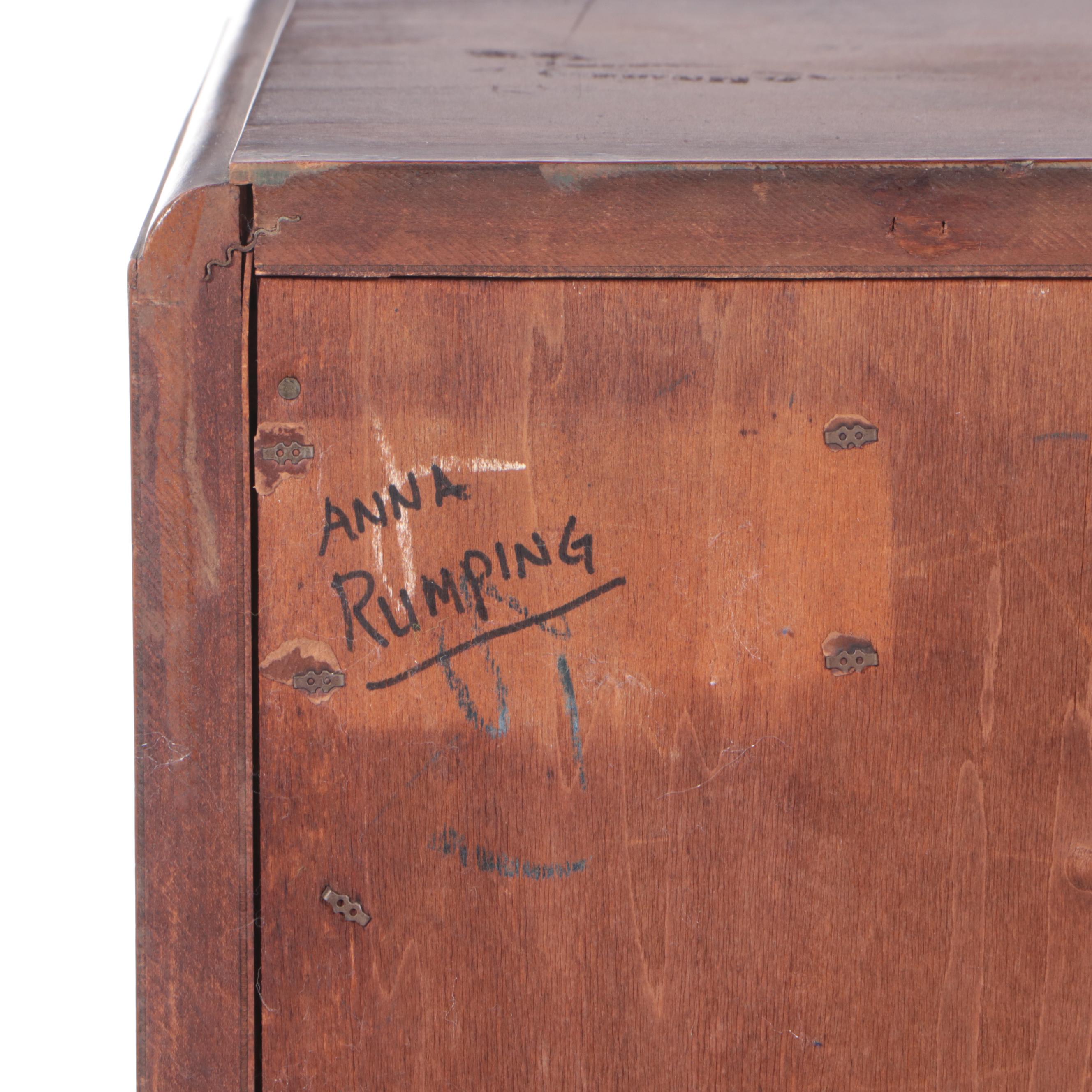 Figured Walnut Chest of Drawers with Ring Pulls, Mid-20th Century