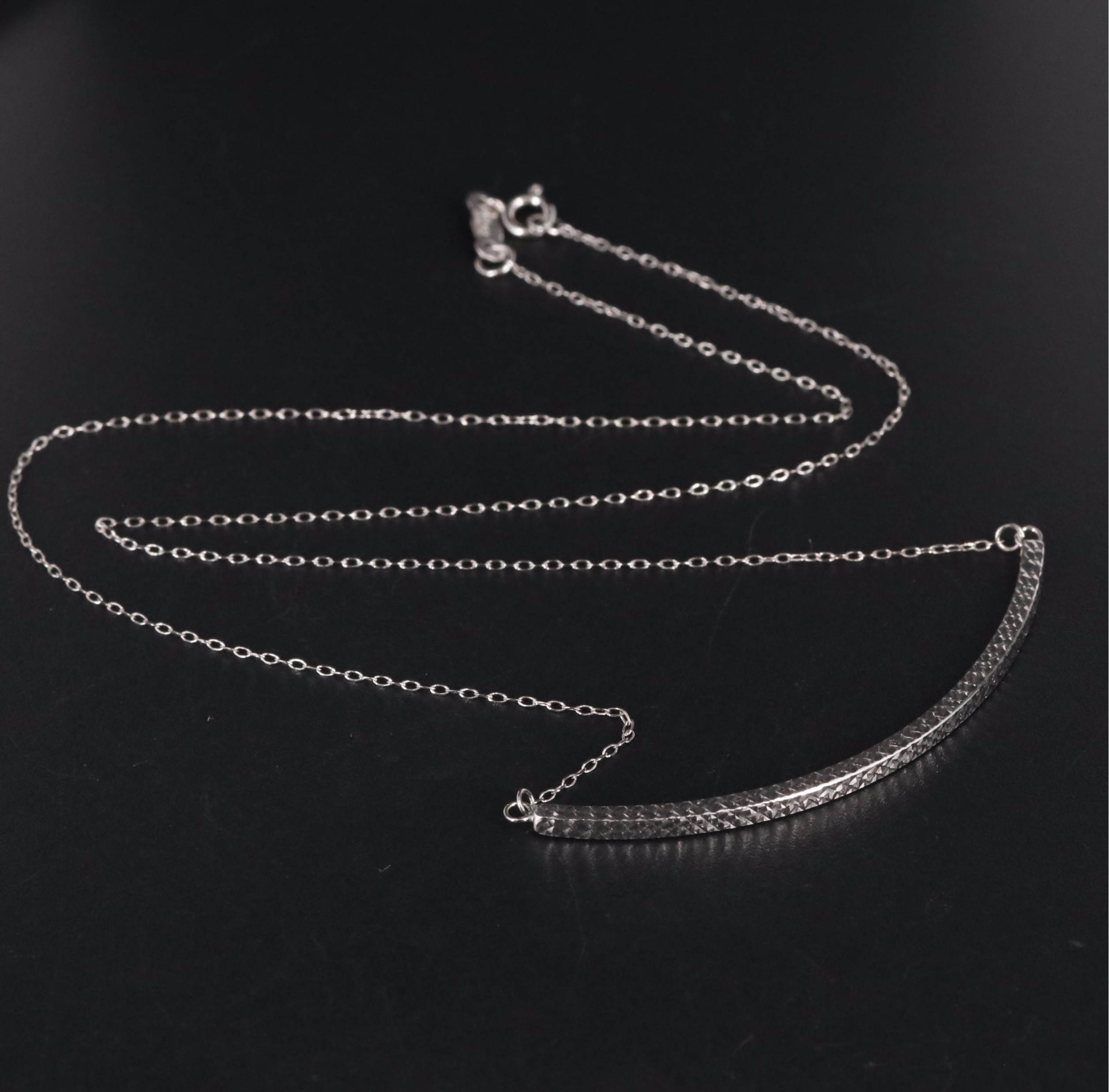 14K Stationary Bar Chain Necklace