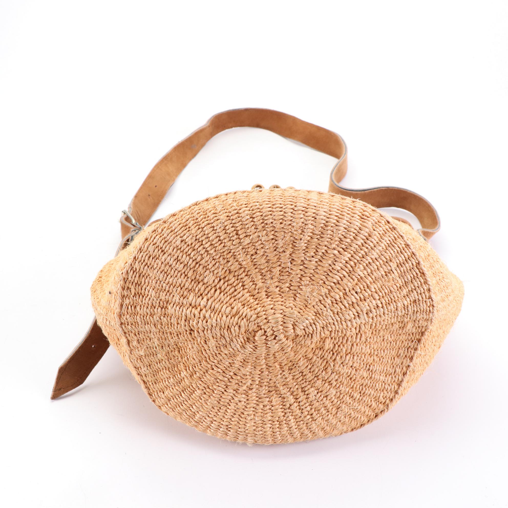 Tote and Shoulder Bag in Woven Raffia with Wood and Suede Trim