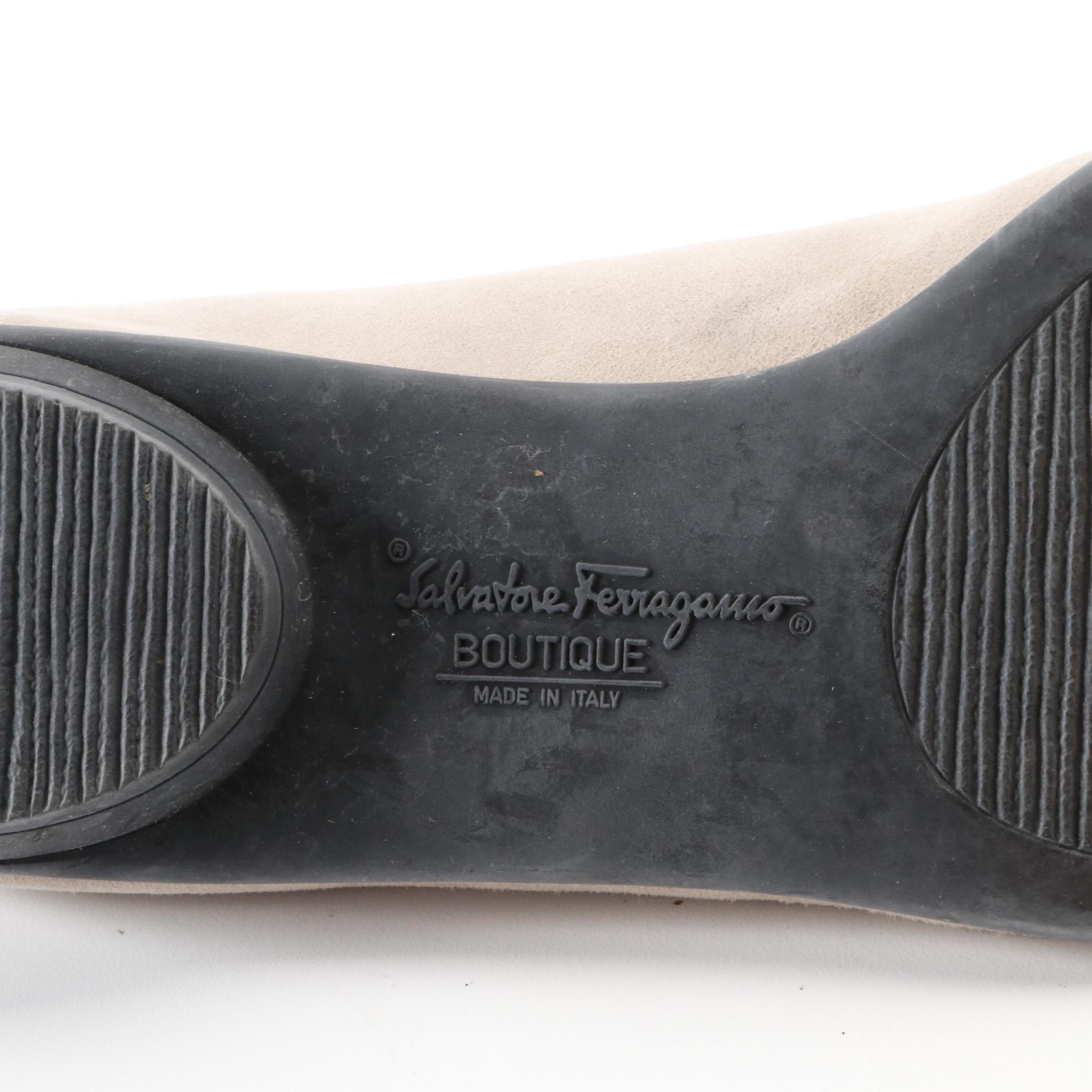 Salvatore Ferragamo Boutique Graziosa Flats in Suede and Patent Leather with Box