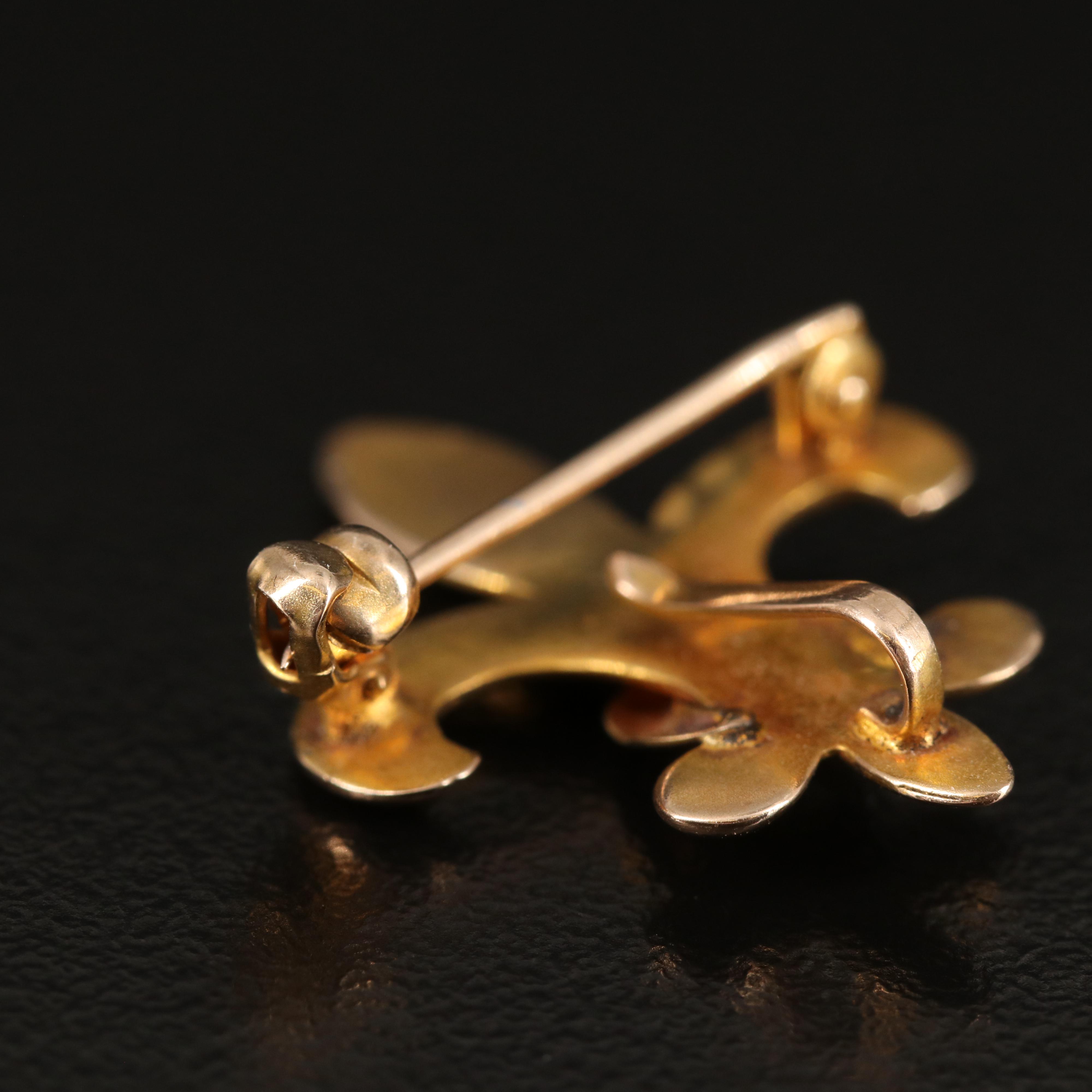 9K Fleur-de-Lis Brooch