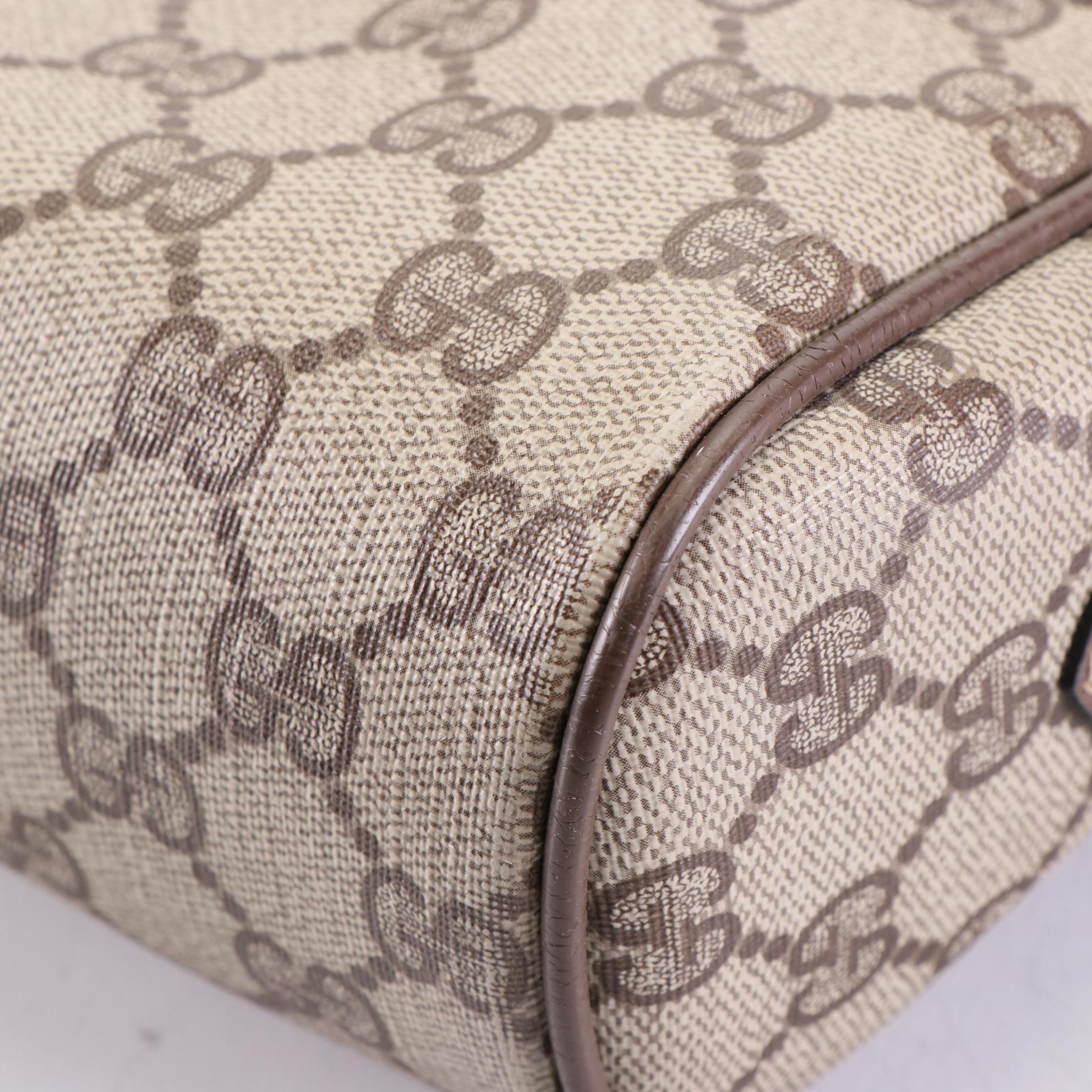 Gucci Accessory Collection Shoulder Bag in GG Supreme Canvas and Leather