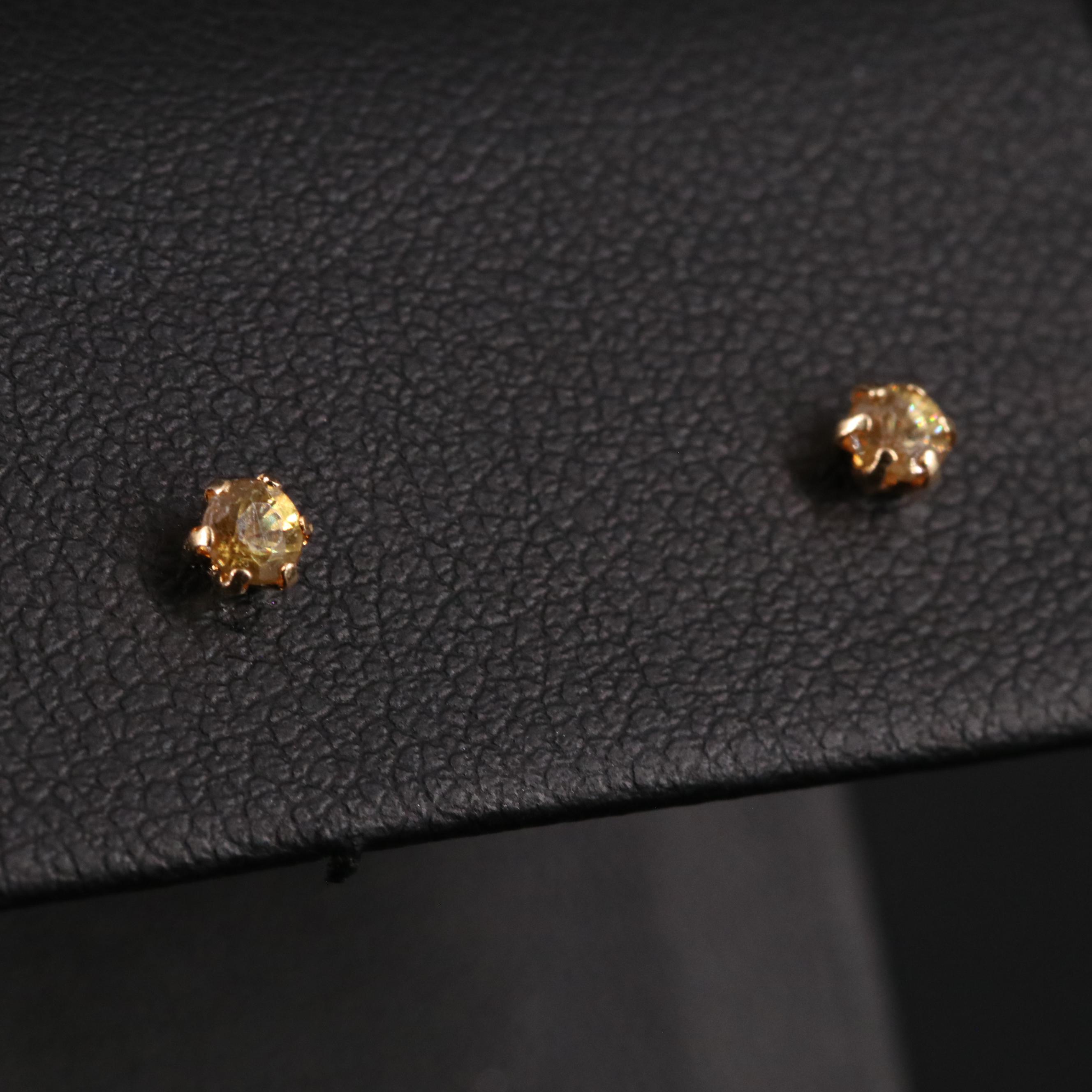 18K Demantoid Garnet Stud Earrings