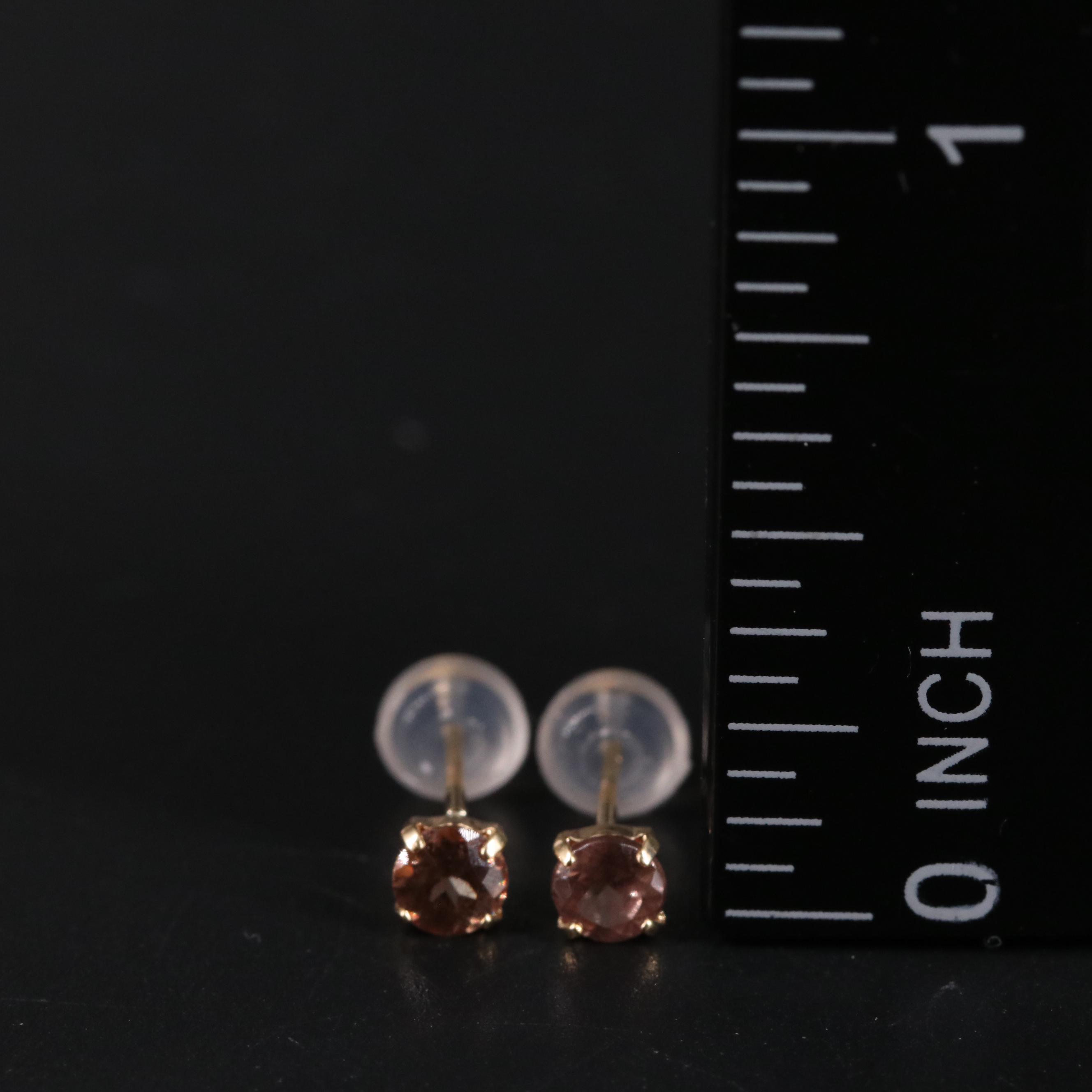 18K Color Change Garnet Stud Earrings