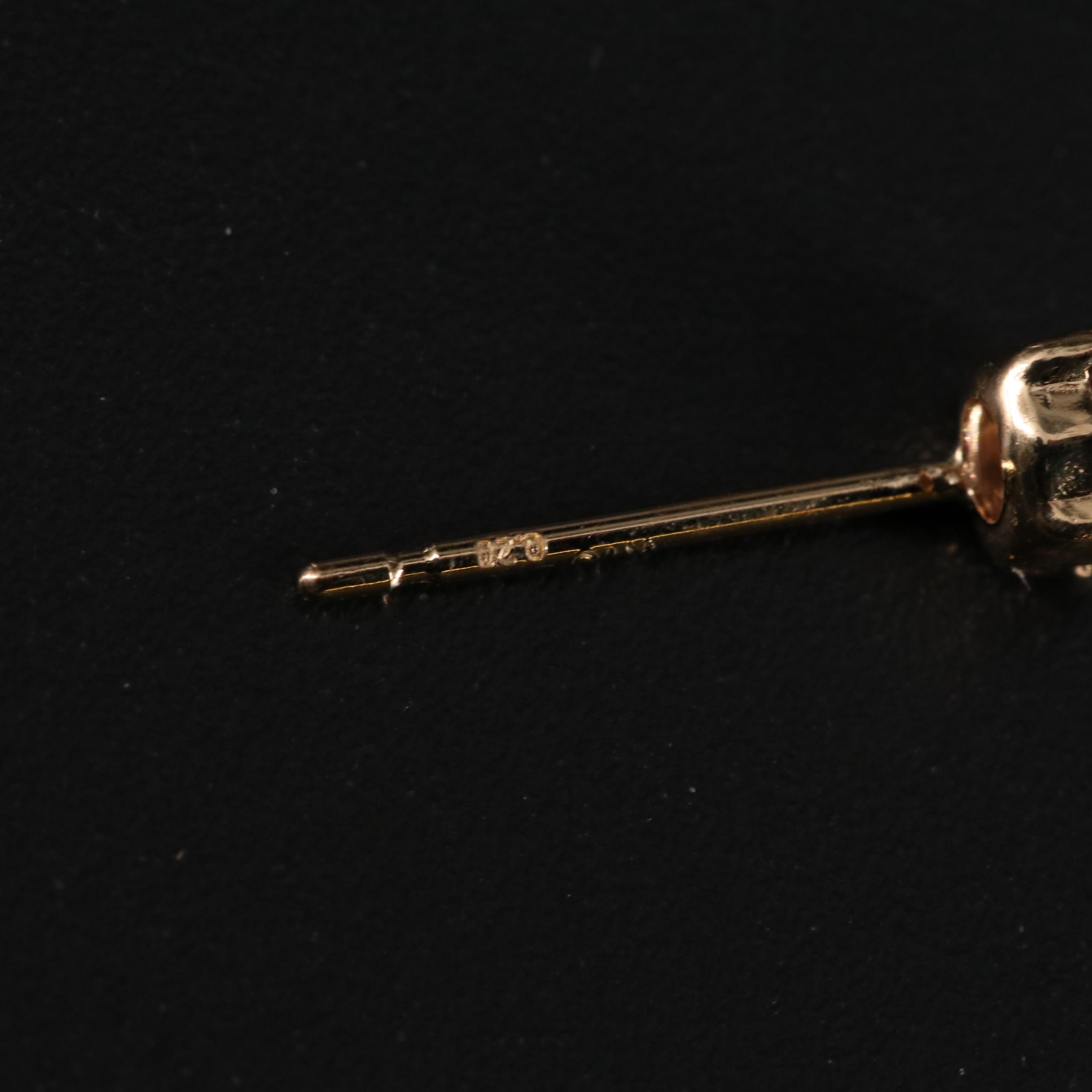 18K Color Change Garnet Stud Earrings