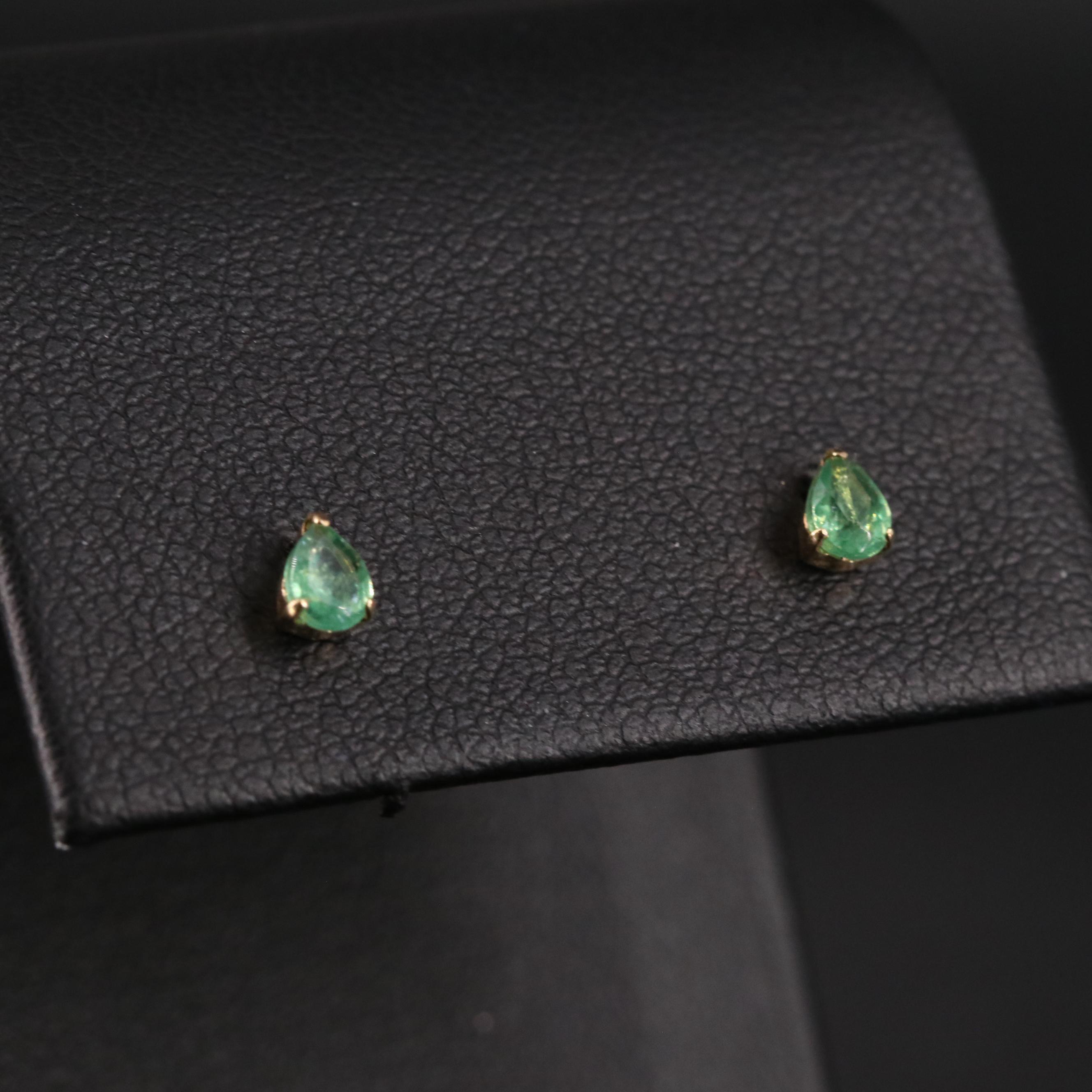 18K Green Apatite Stud Earrings
