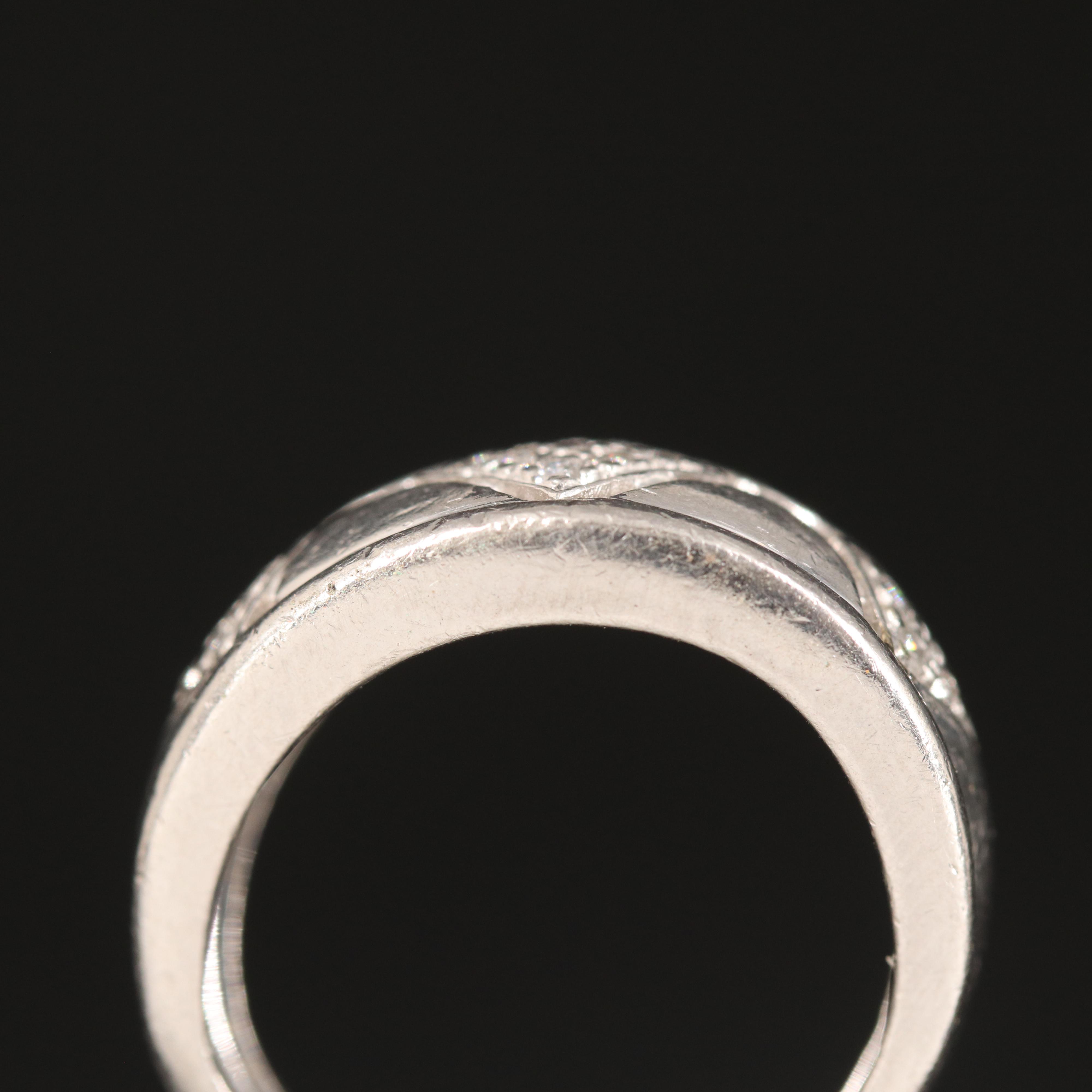 Platinum 0.14 CTW Diamond Band