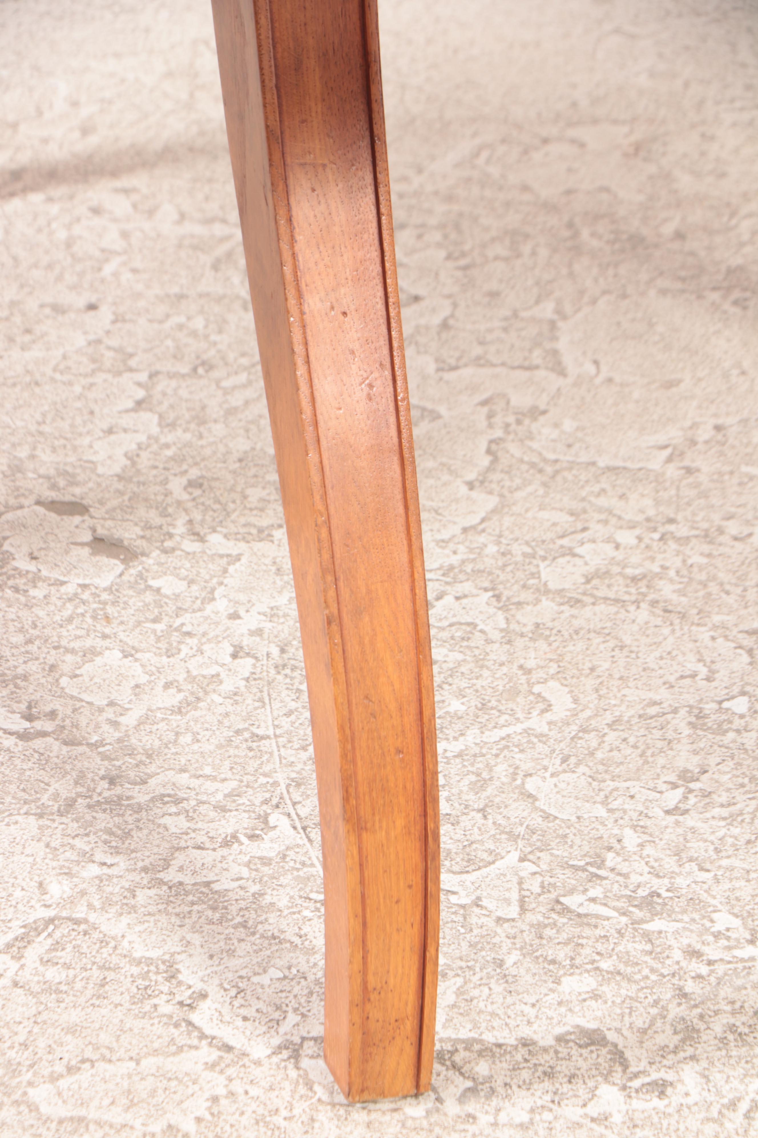 Seven-Piece Henredon "Registry" French Provincial Style Oak & Leather Dining Set