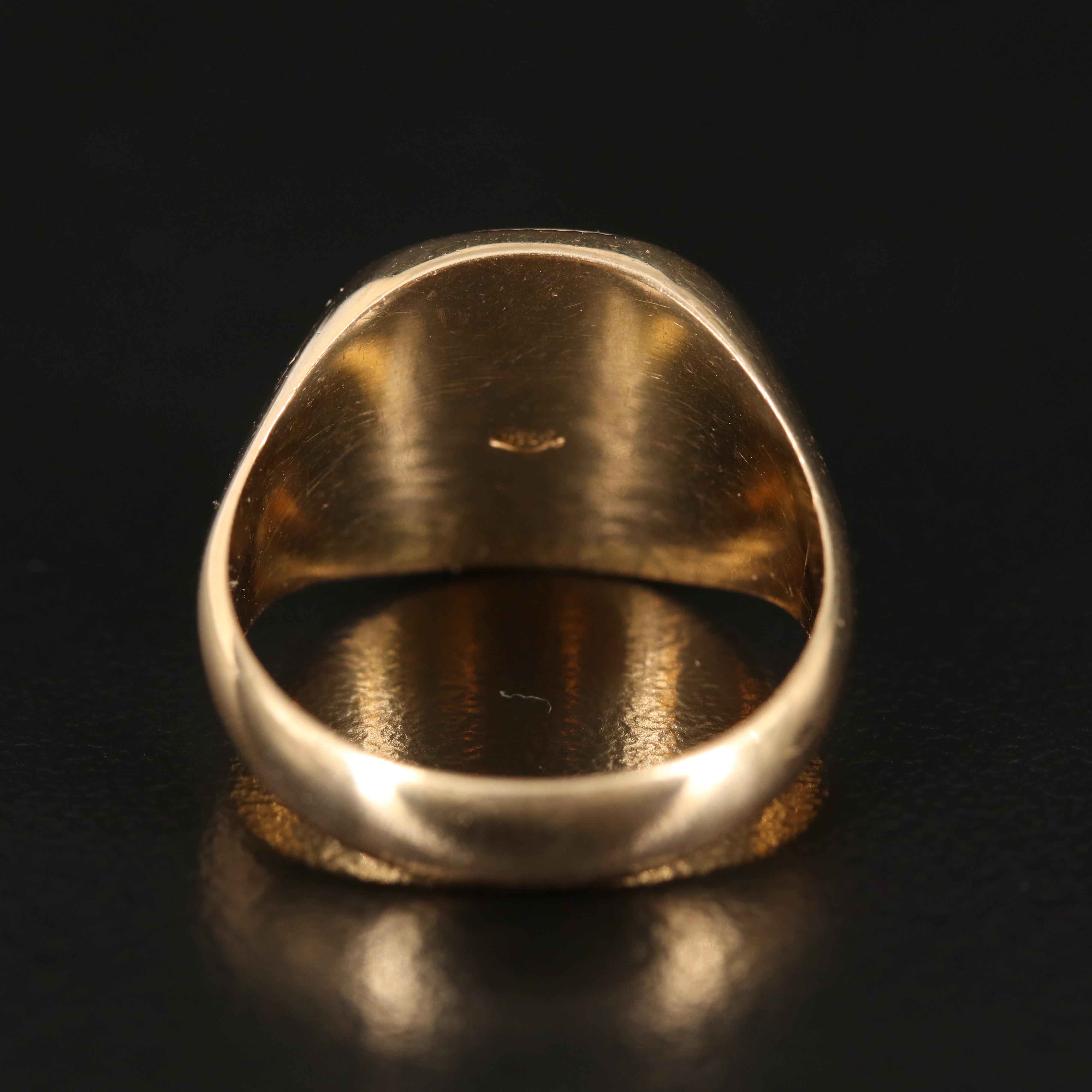 18K Signet Ring
