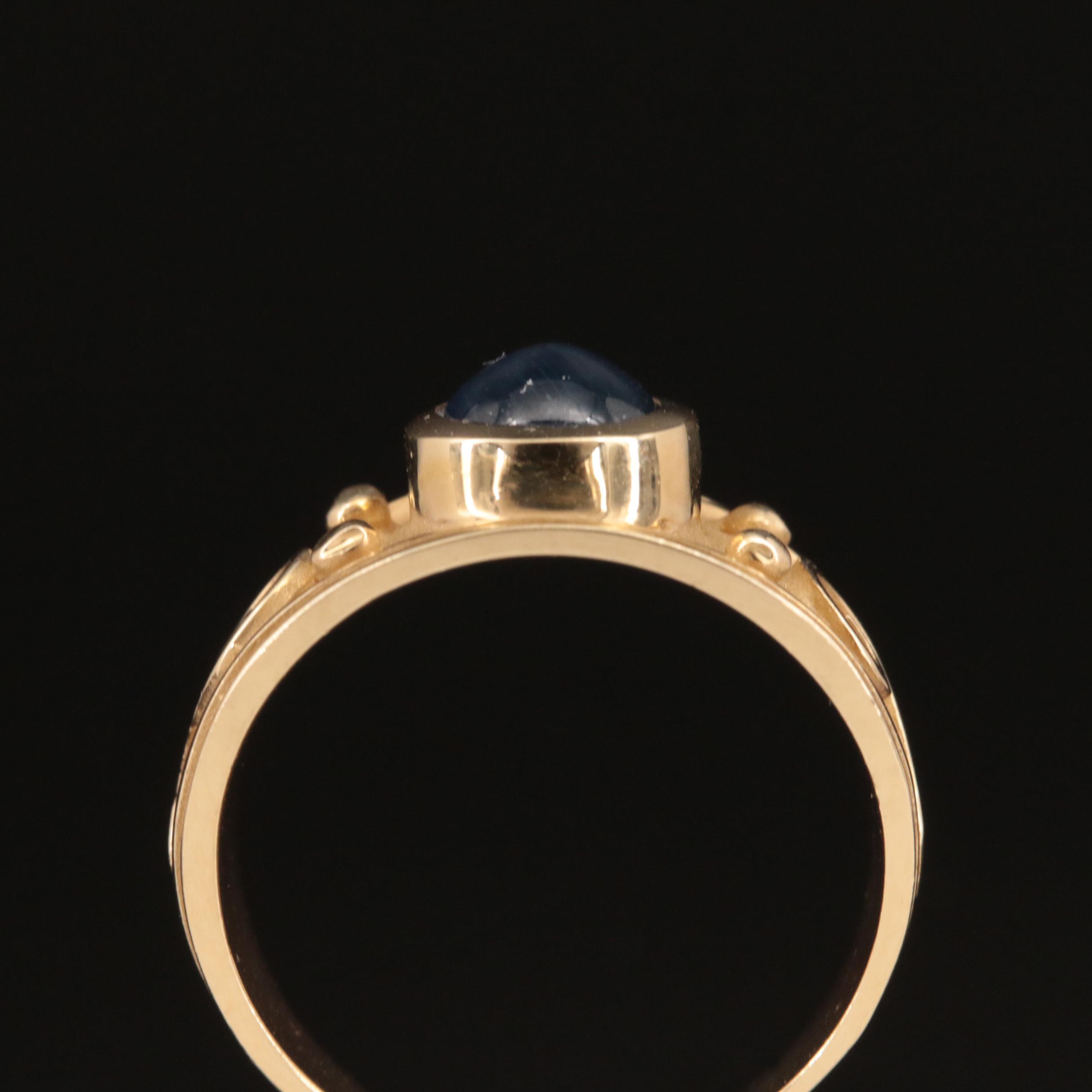 14K Sapphire Tapered Scrollwork Band