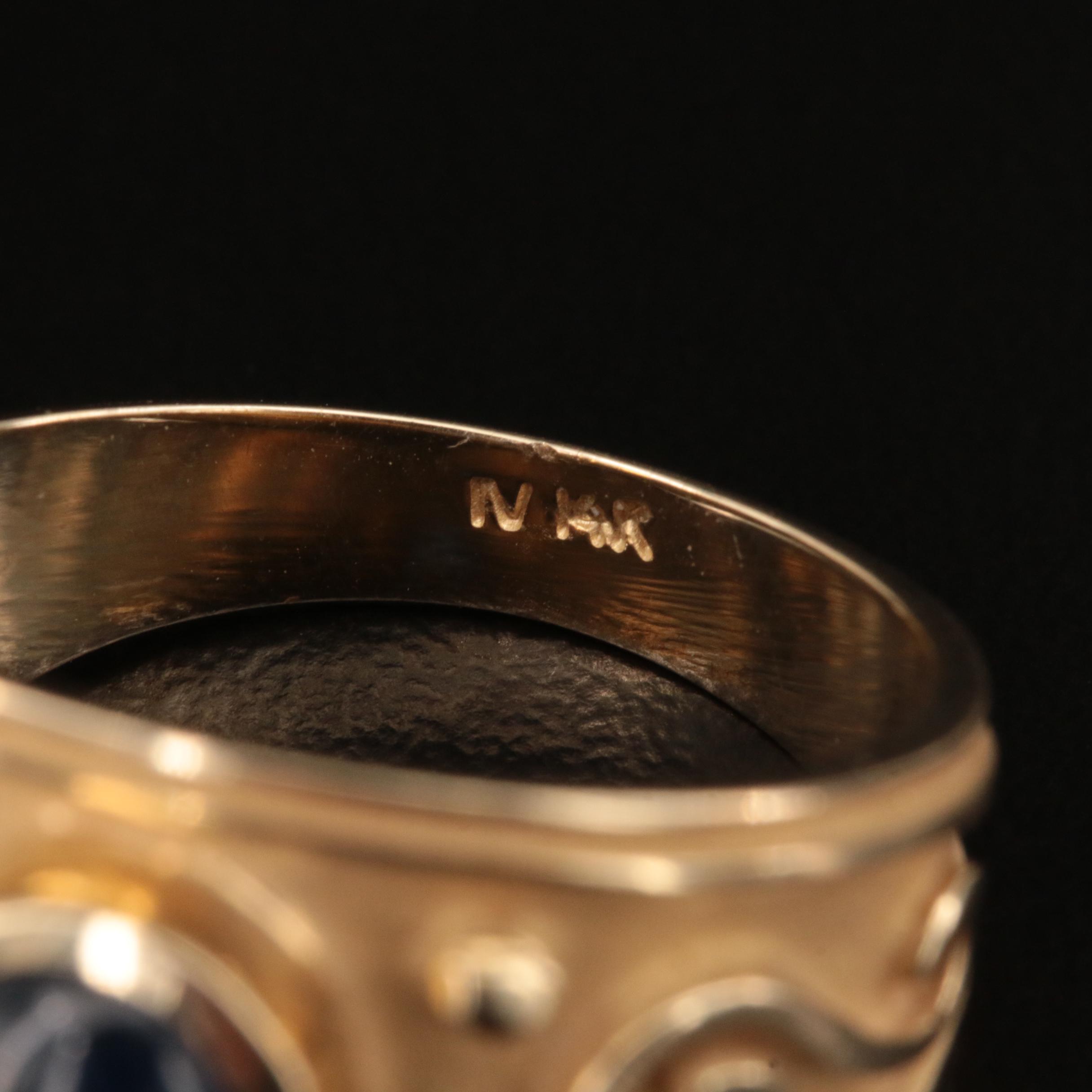 14K Sapphire Tapered Scrollwork Band