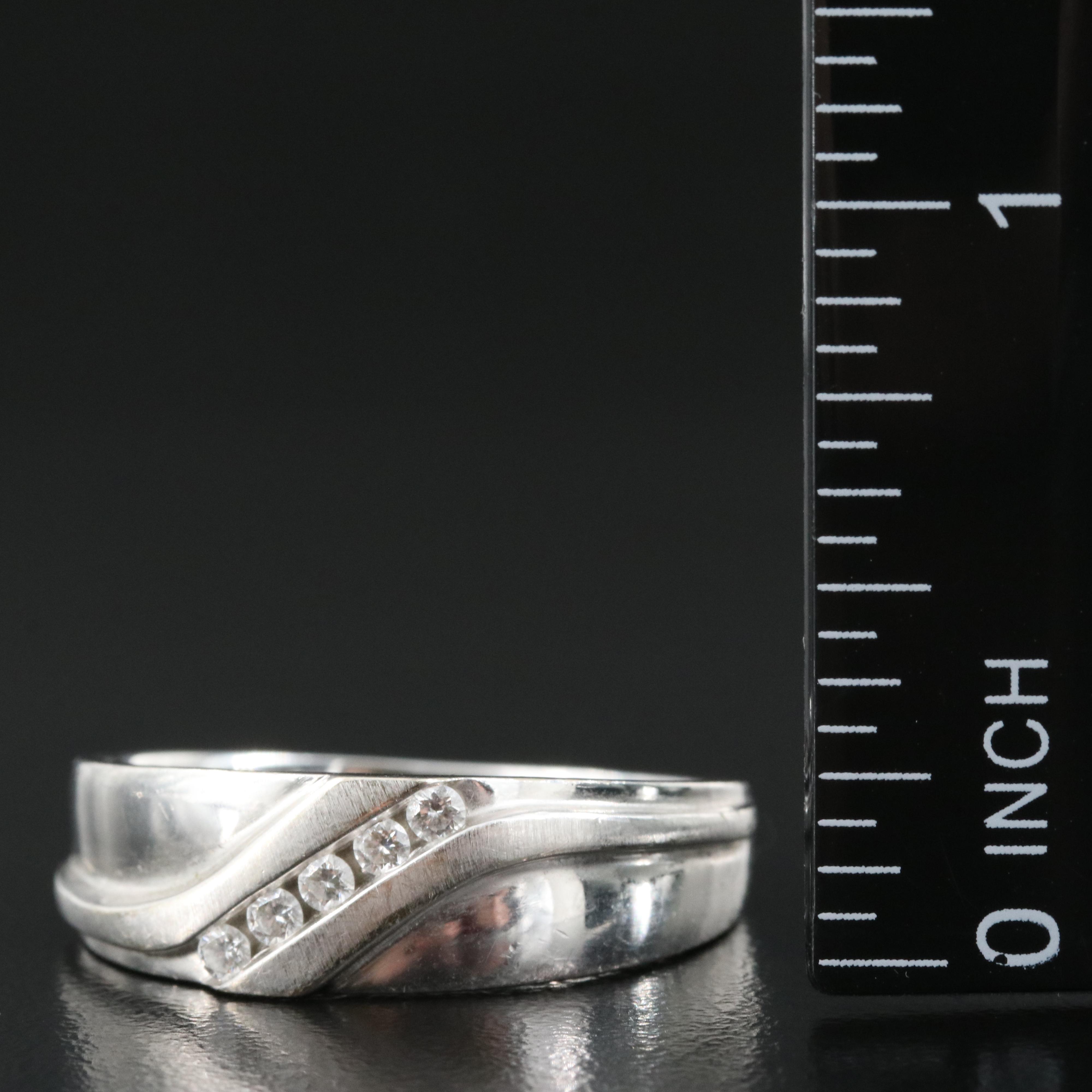 14K 0.16 CTW Diamond Ring