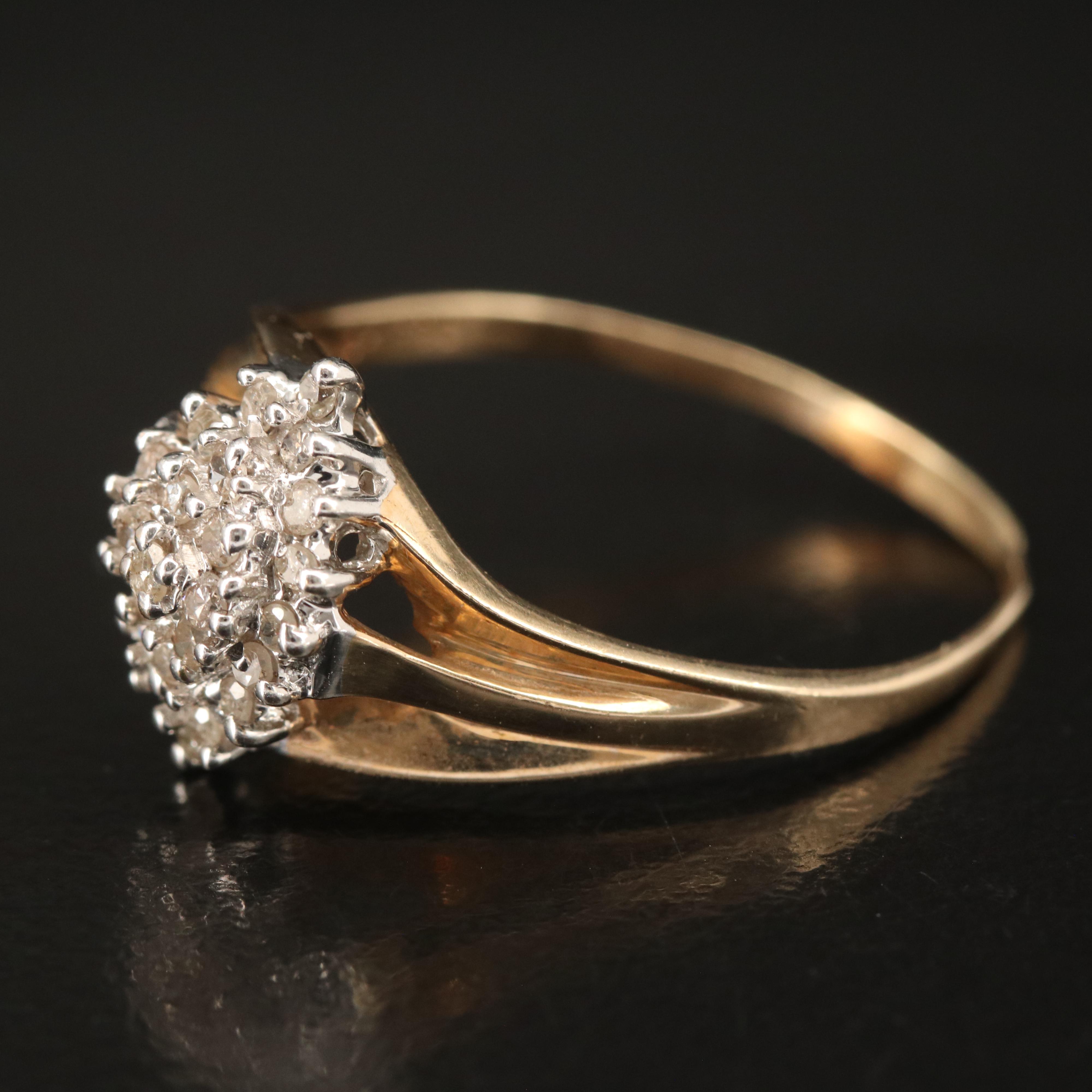 10K 0.25 CTW Diamond Cluster Ring