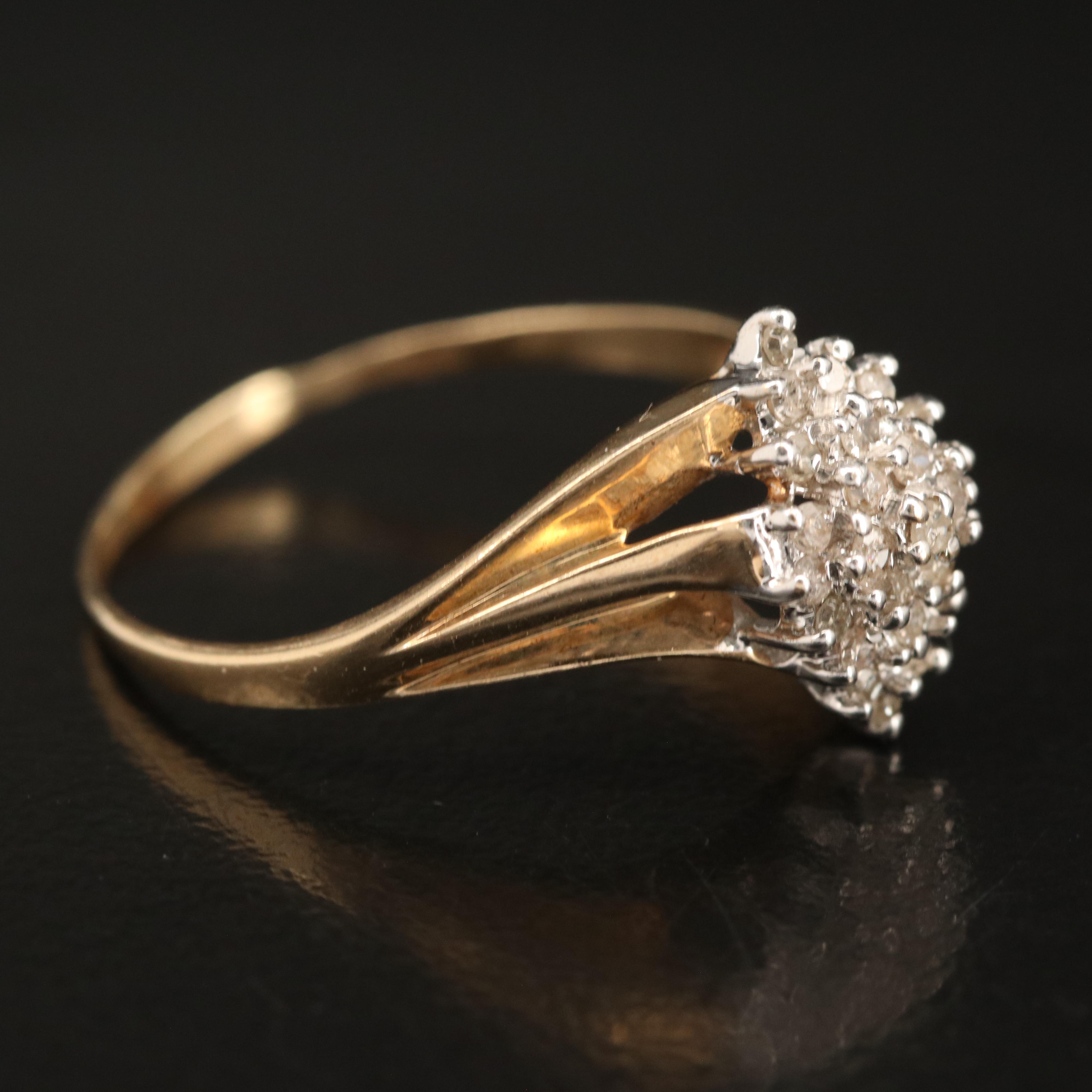 10K 0.25 CTW Diamond Cluster Ring