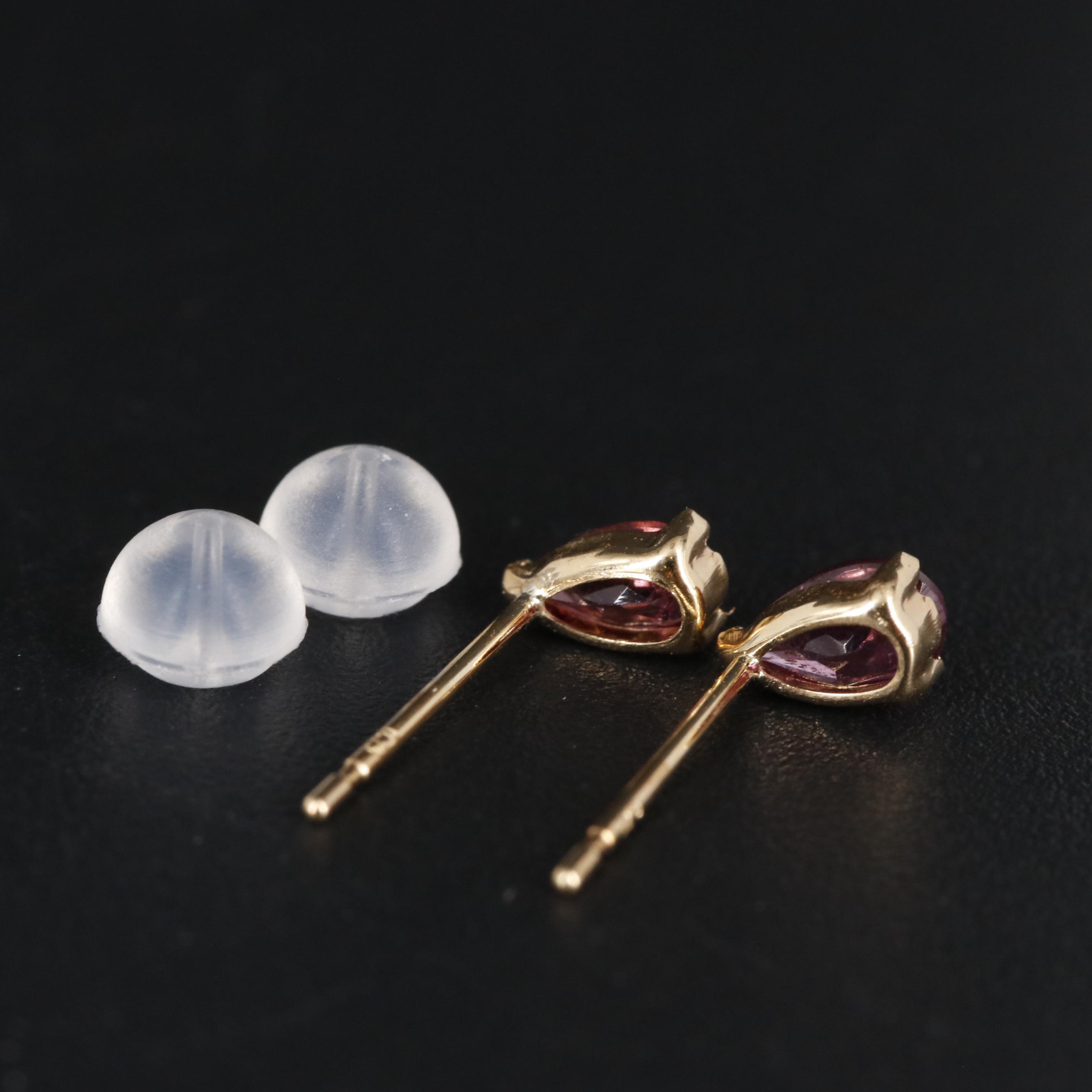 18K Red Garnet Stud Earrings