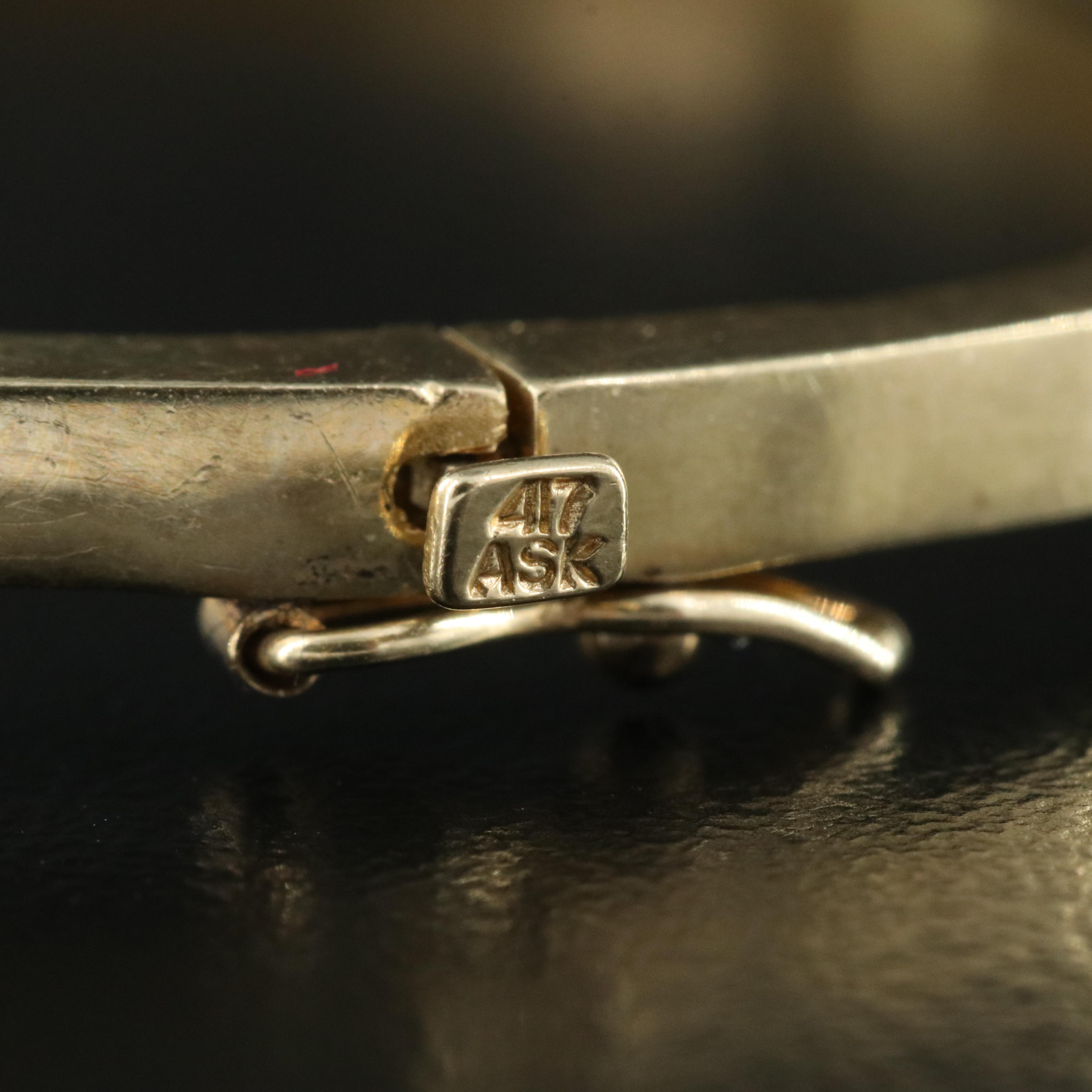 10K Cubic Zirconia Hinged Bangle