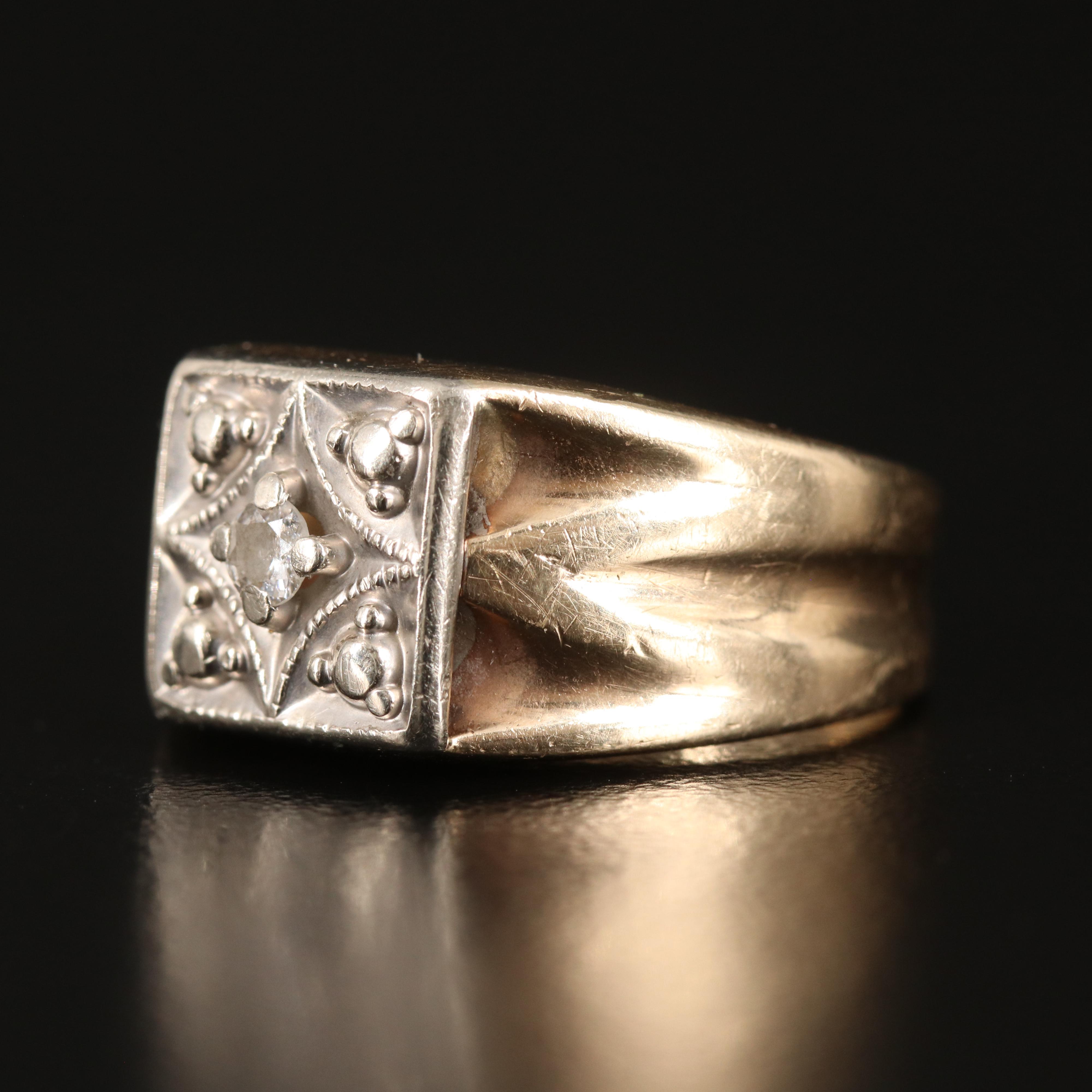 10K 0.08 CT Diamond Ring