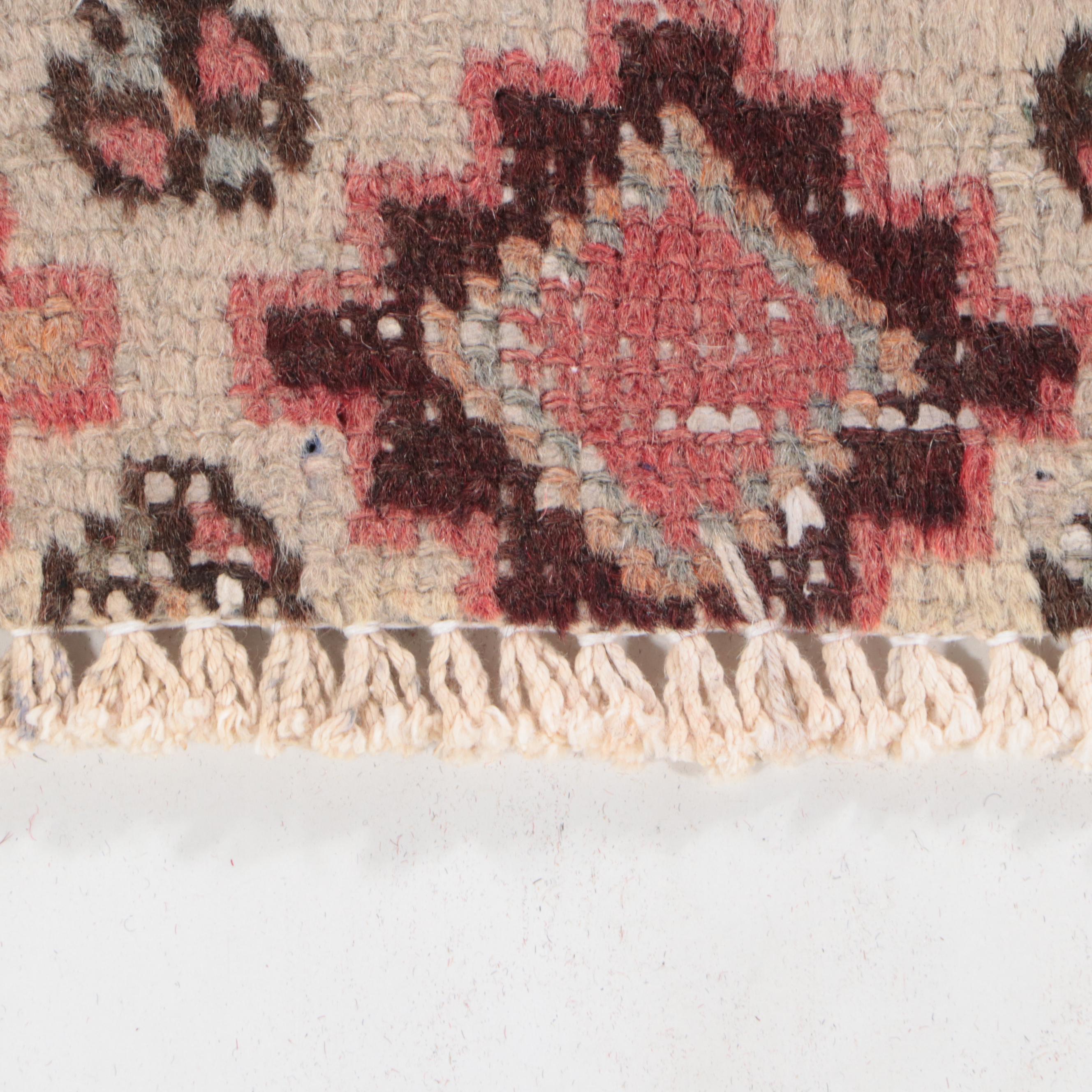 4'3 x 7'3 Hand-Knotted Caucasian Kazak Area Rug