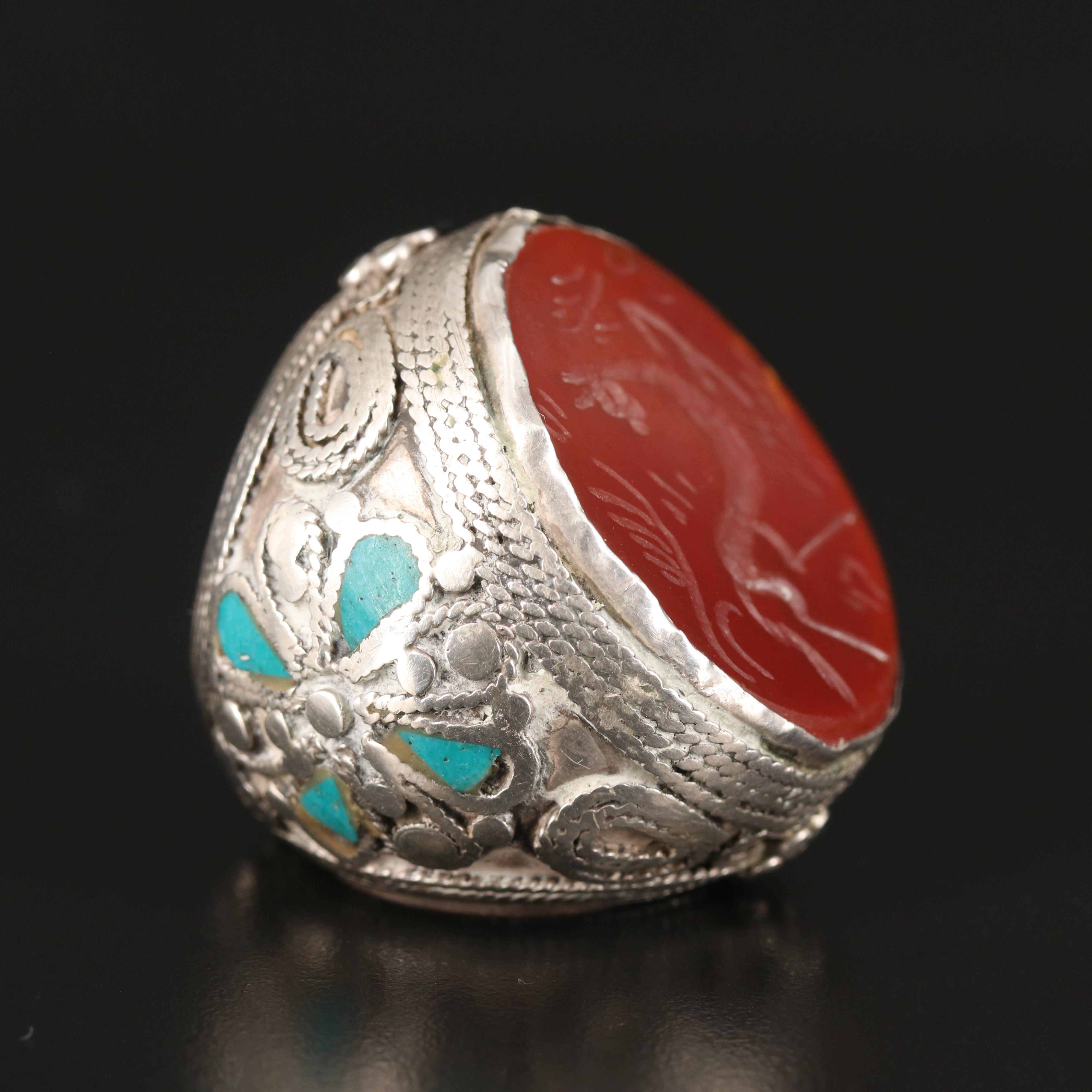 Afghan Mughal Intaglio Ring Depicting the Bactrian Deer in 850 Silver
