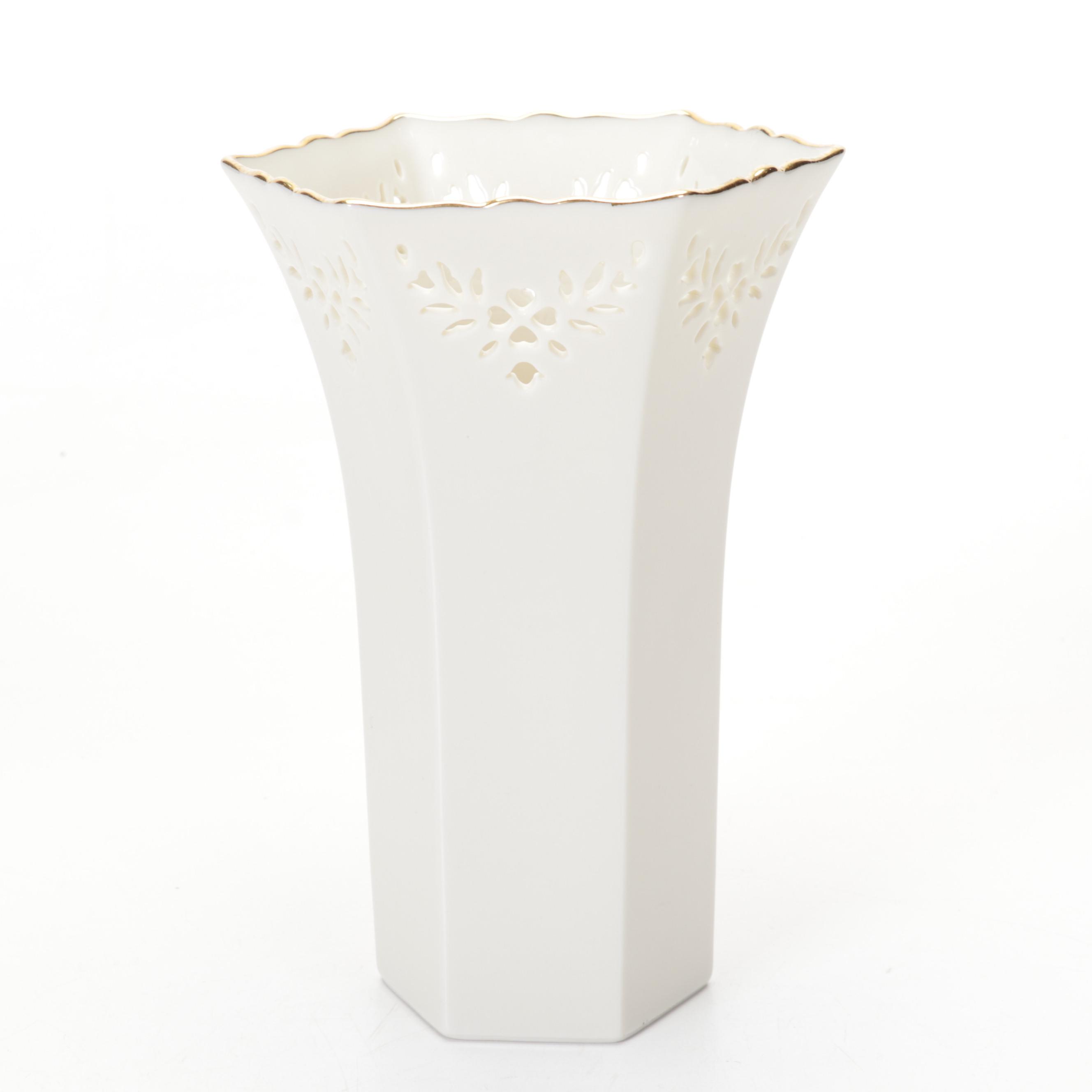 Frederick Cooper Elephant Lamp, Mottahedeh "Summer Fruit" Plates, & More