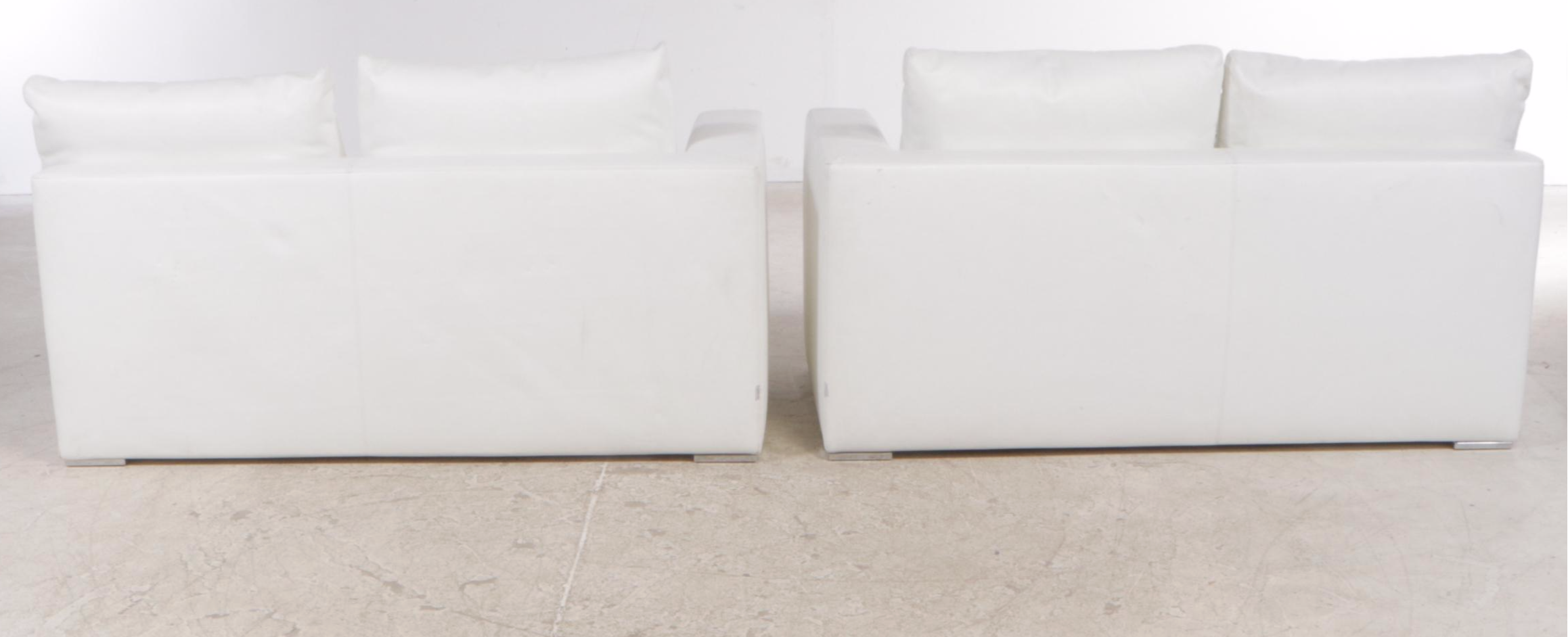 Molteni & C.,Three-Piece Italian Leather Sectional Sofa with Pillows