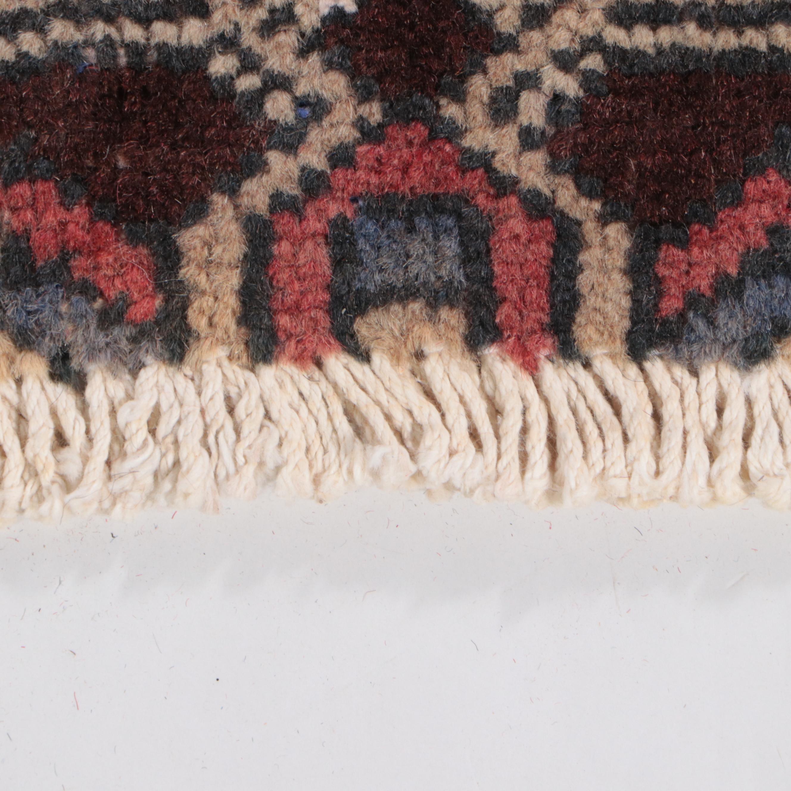 4'3 x 8'10 Hand-Knotted Persian Bakhtiari Long Rug