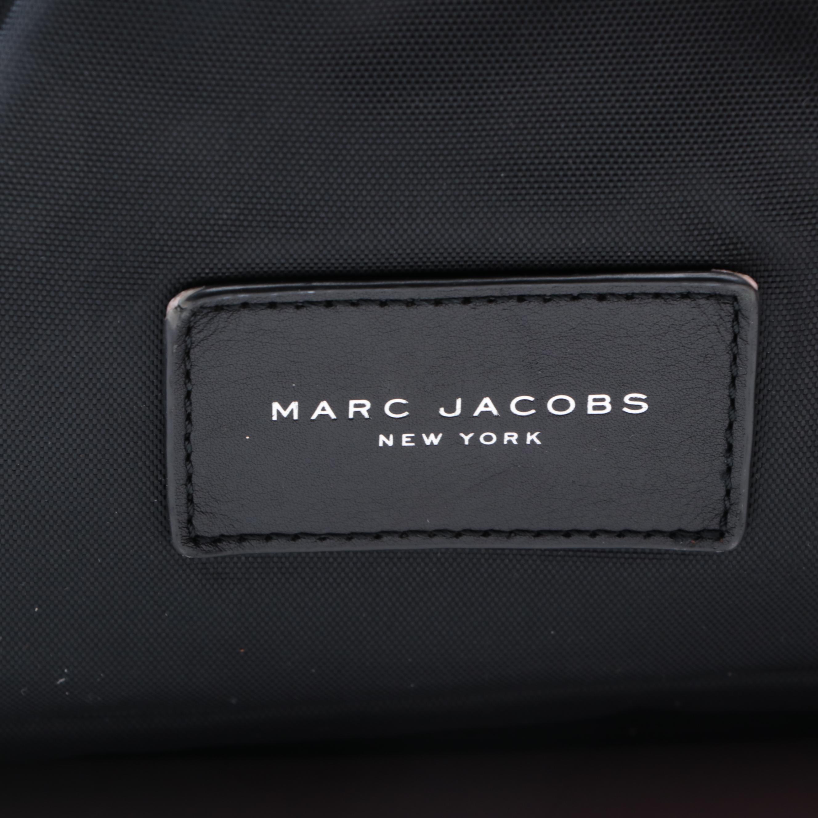 Marc Jacobs Tote in Black Nylon and Shoulder Bag in Leather