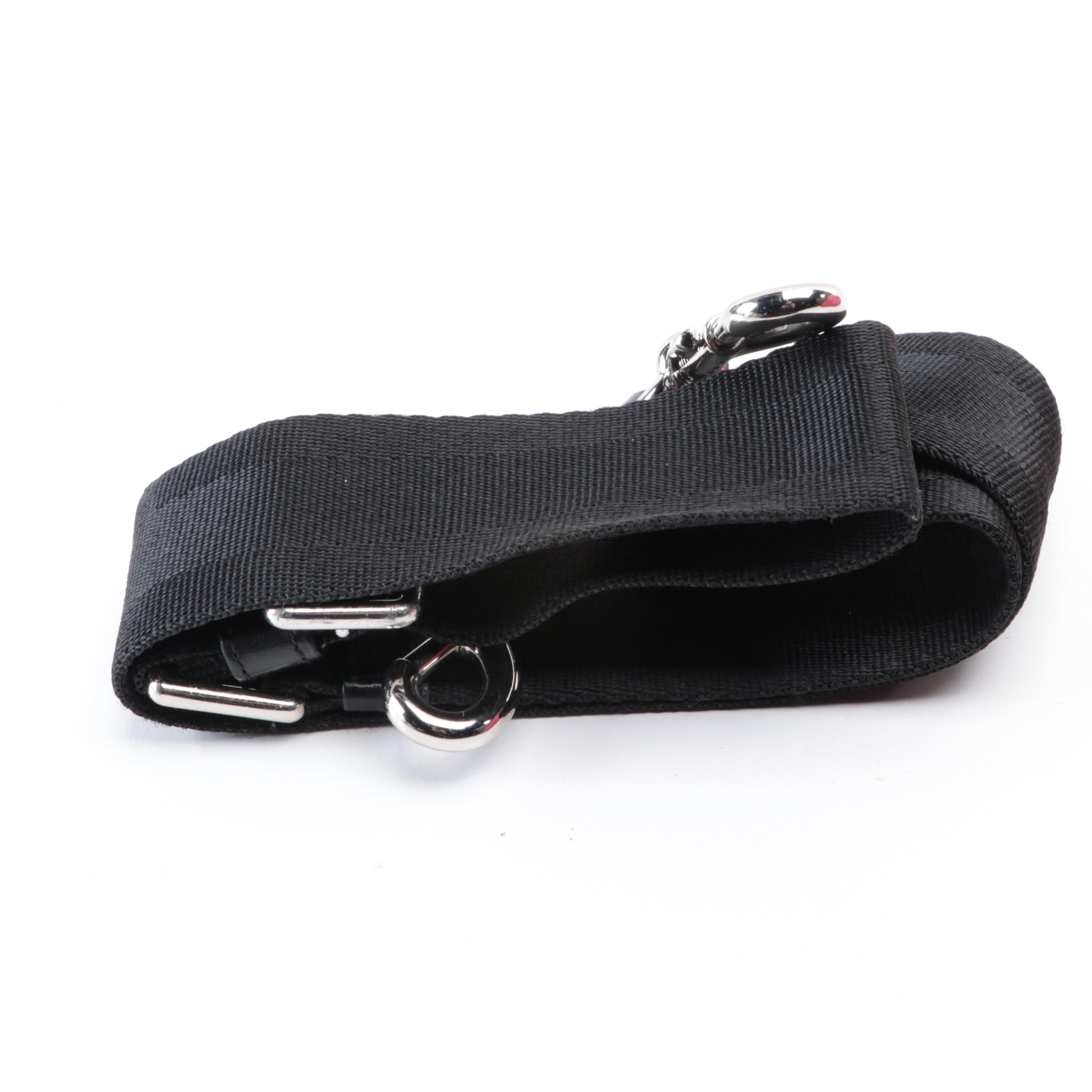 Marc Jacobs Tote in Black Nylon and Shoulder Bag in Leather