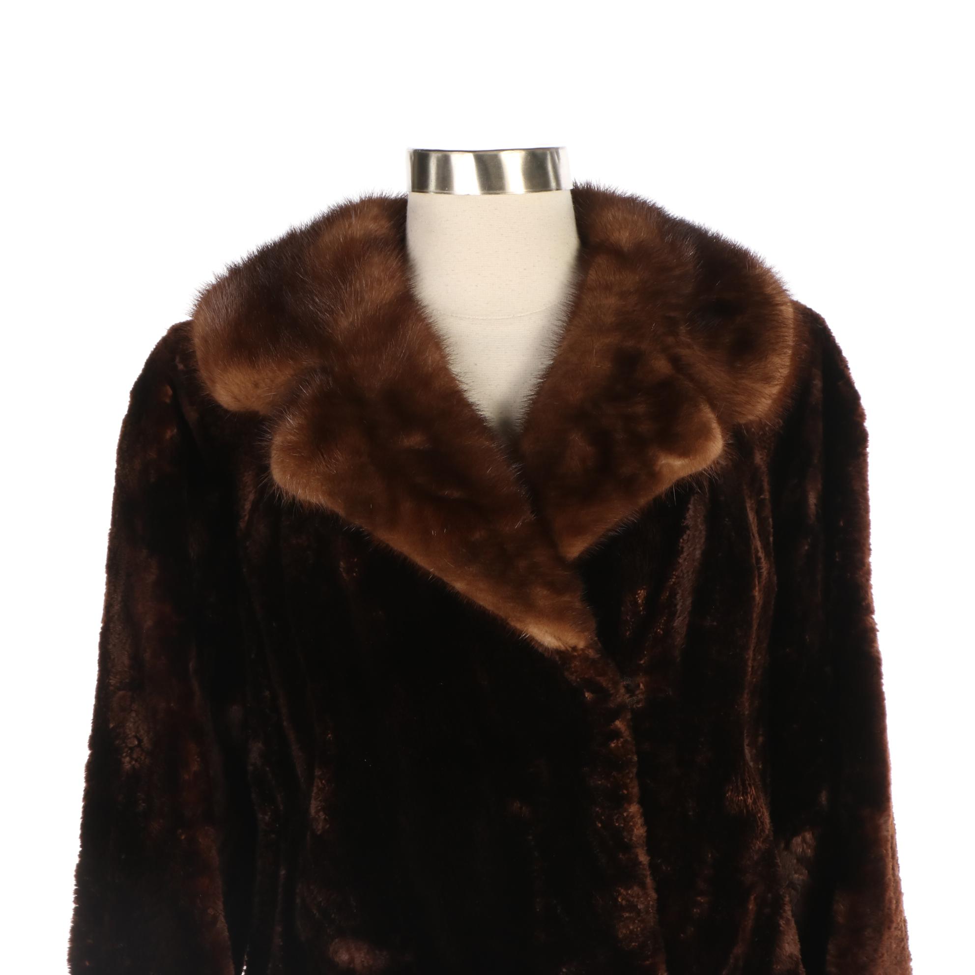 Brown Sheared Muskrat Fur Coat with Mink Fur Notch Collar by Stanley Rich