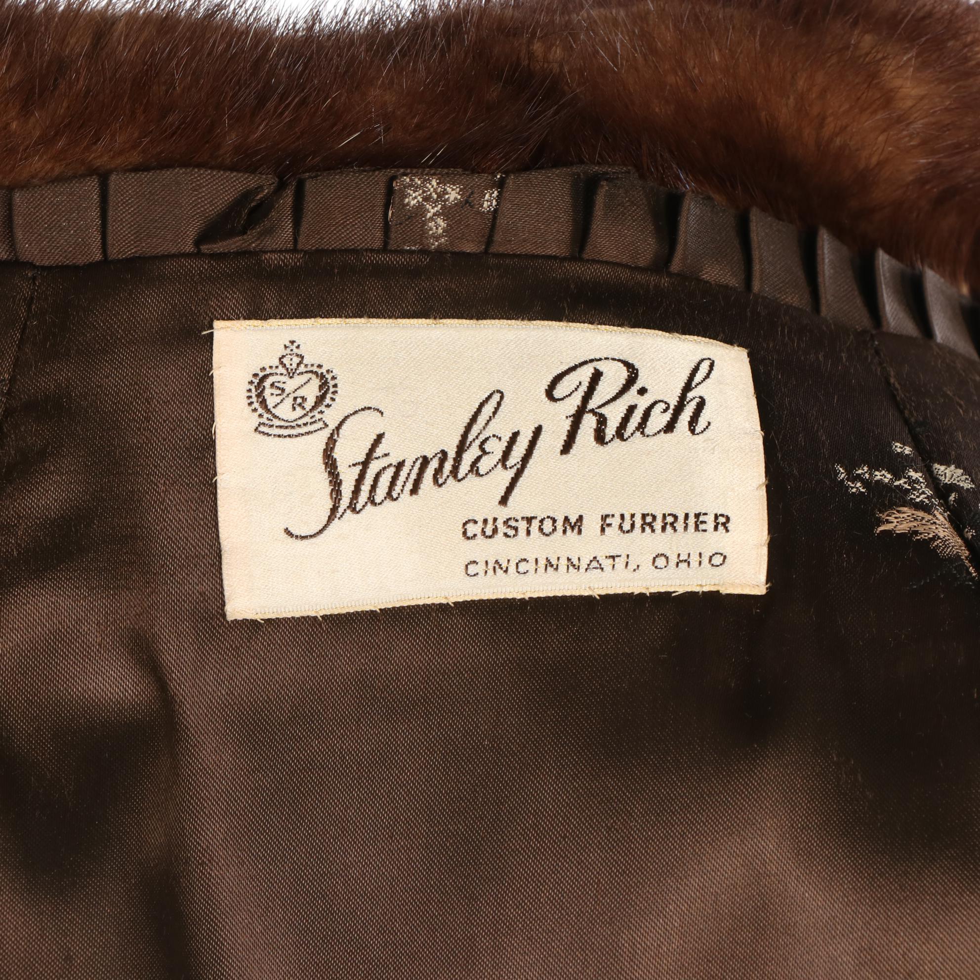 Brown Sheared Muskrat Fur Coat with Mink Fur Notch Collar by Stanley Rich