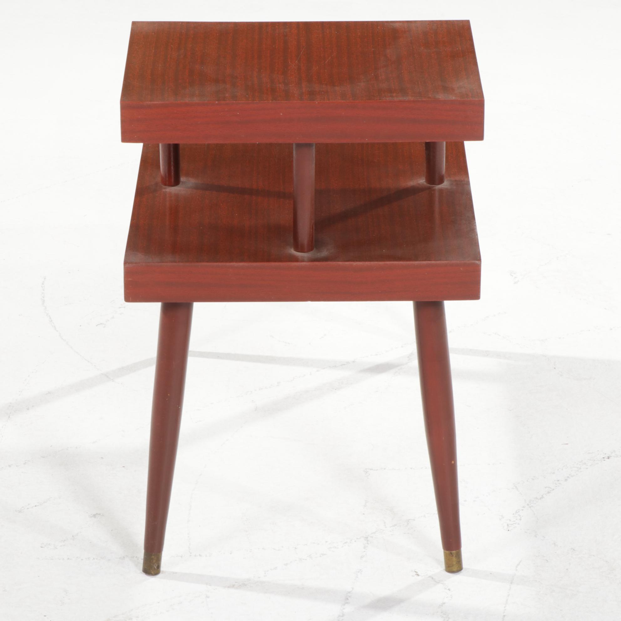 Mid Century Modern Mahogany-Stained End Table, Mid-20th Century