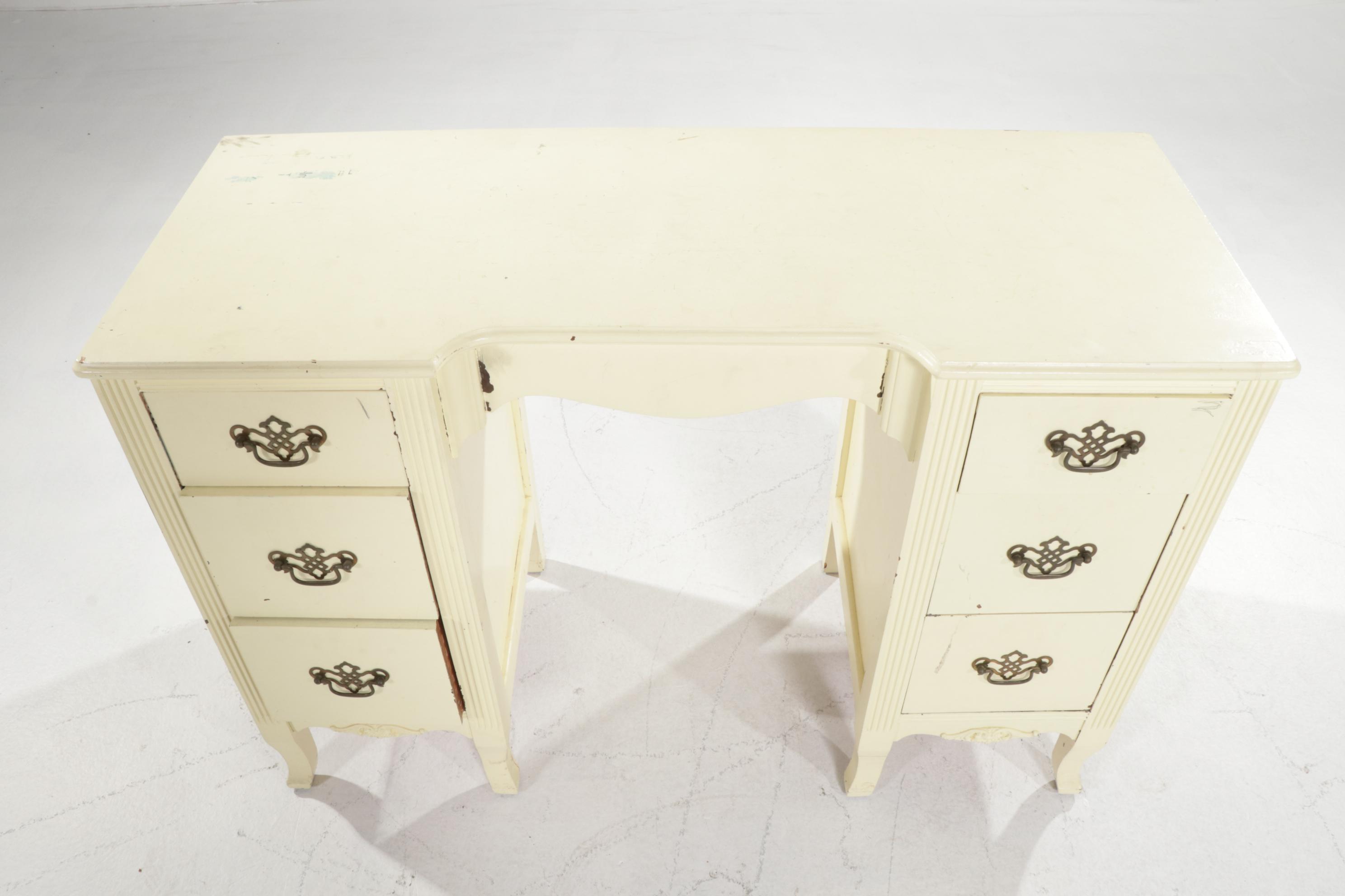 George III Style Painted Wood Vanity Desk, Mid to Late 20th Century