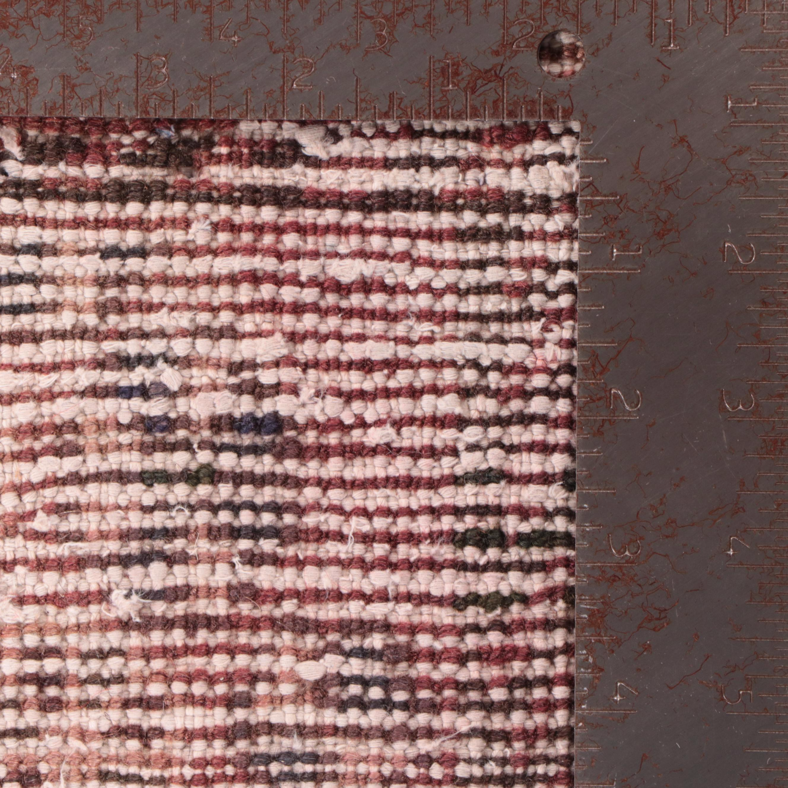 4'3 x 6'8 Hand-Knotted Persian Shiraz Area Rug