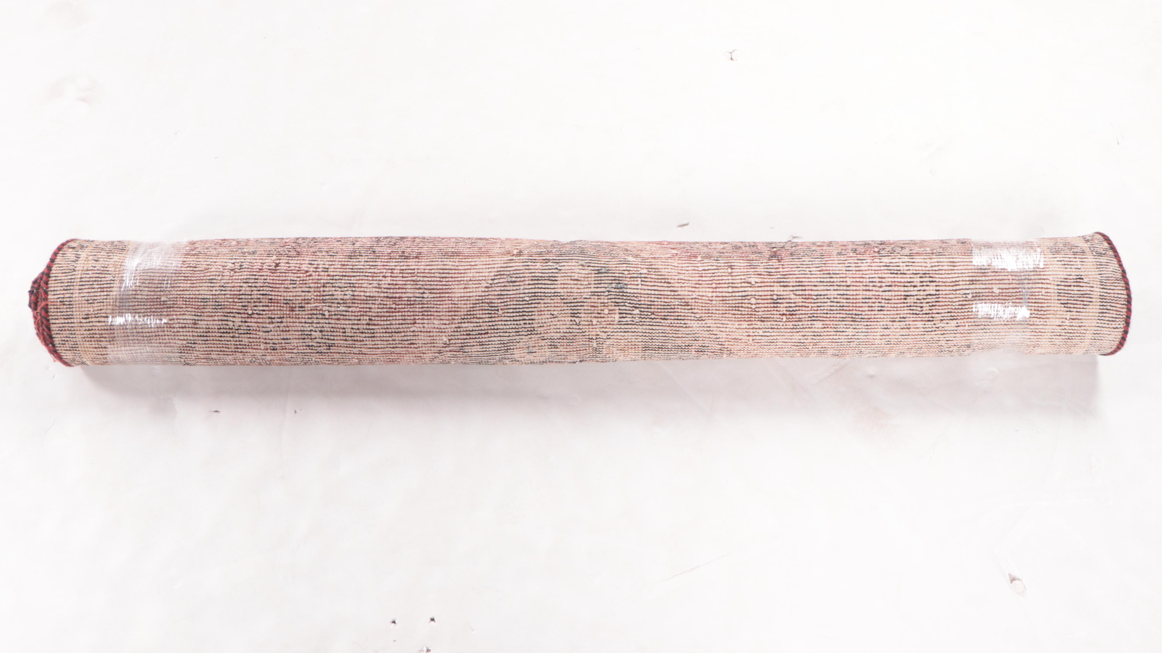 4'3 x 6'8 Hand-Knotted Persian Shiraz Area Rug