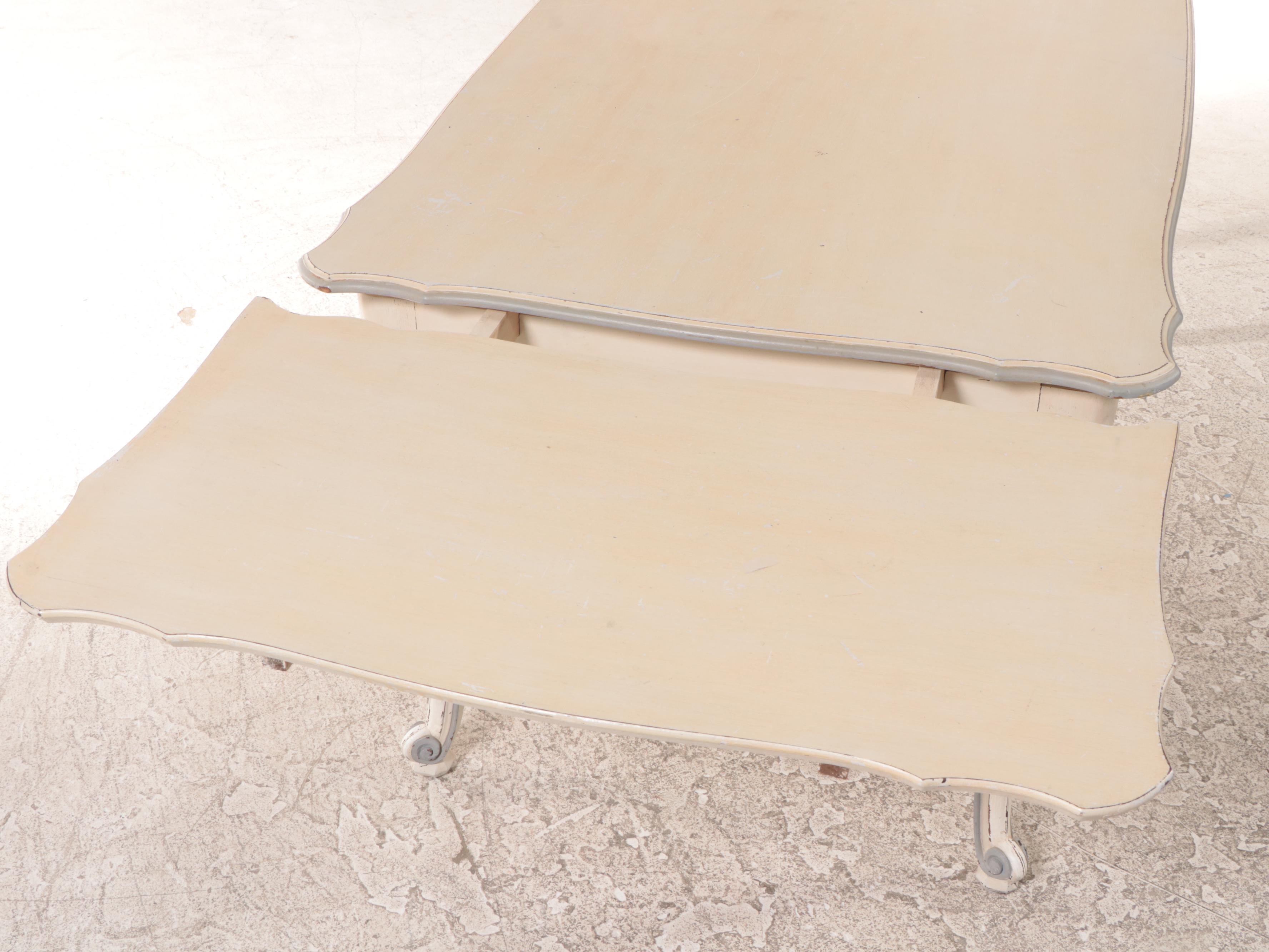 Louis XV Style Paint-Decorated Draw-Leaf Dining Table, 20th Century