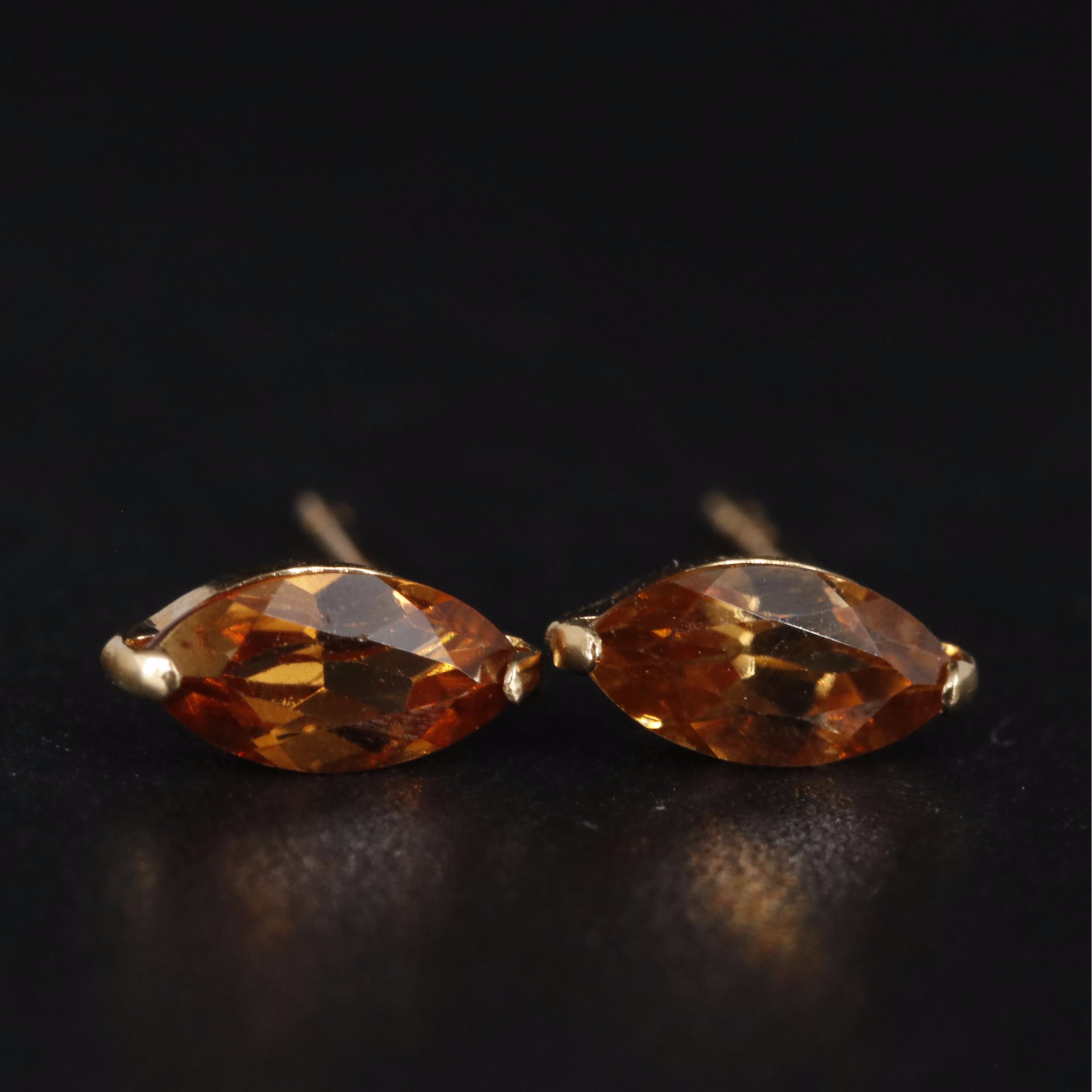 18K Zircon Stud Earrings