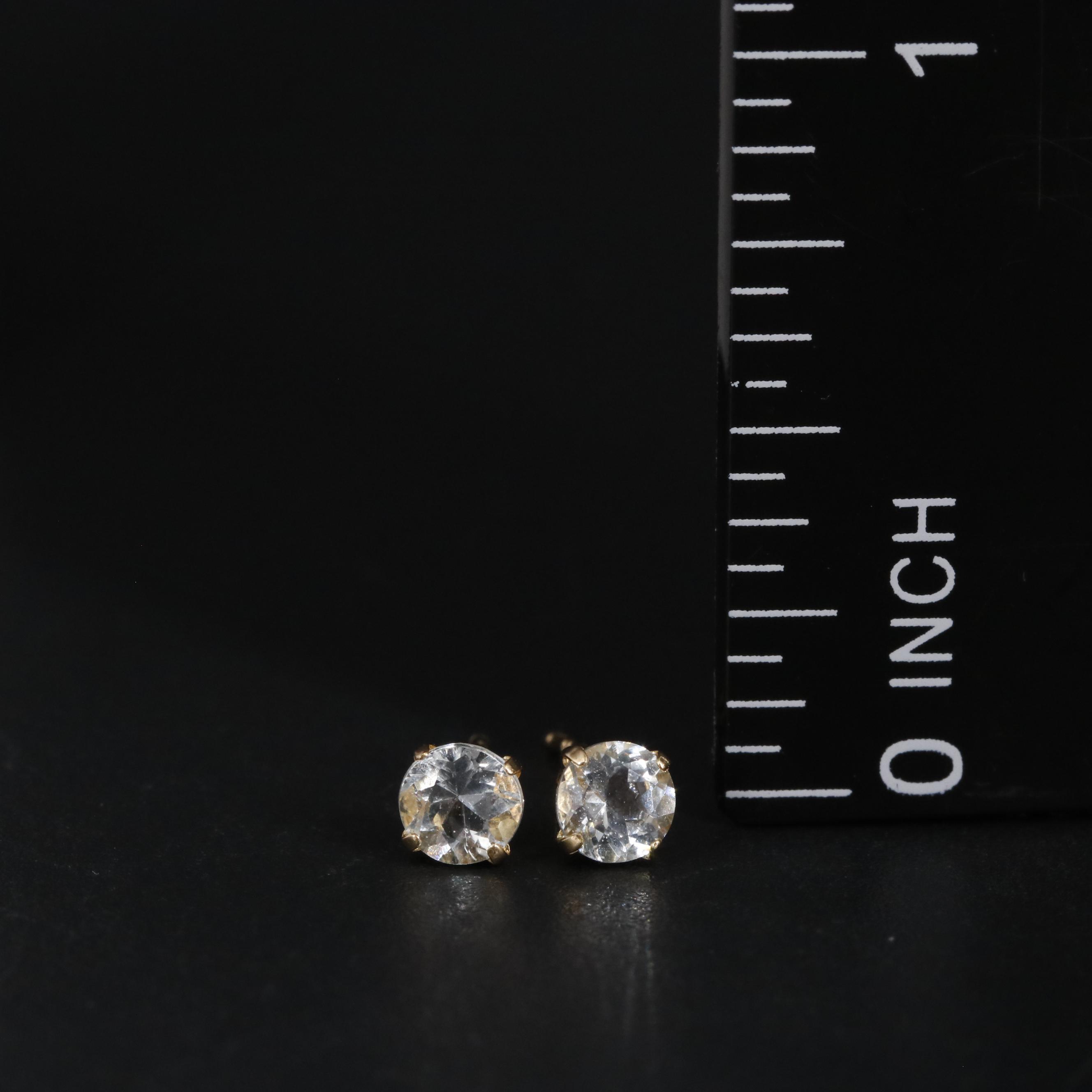 18K Aquamarine Stud Earrings