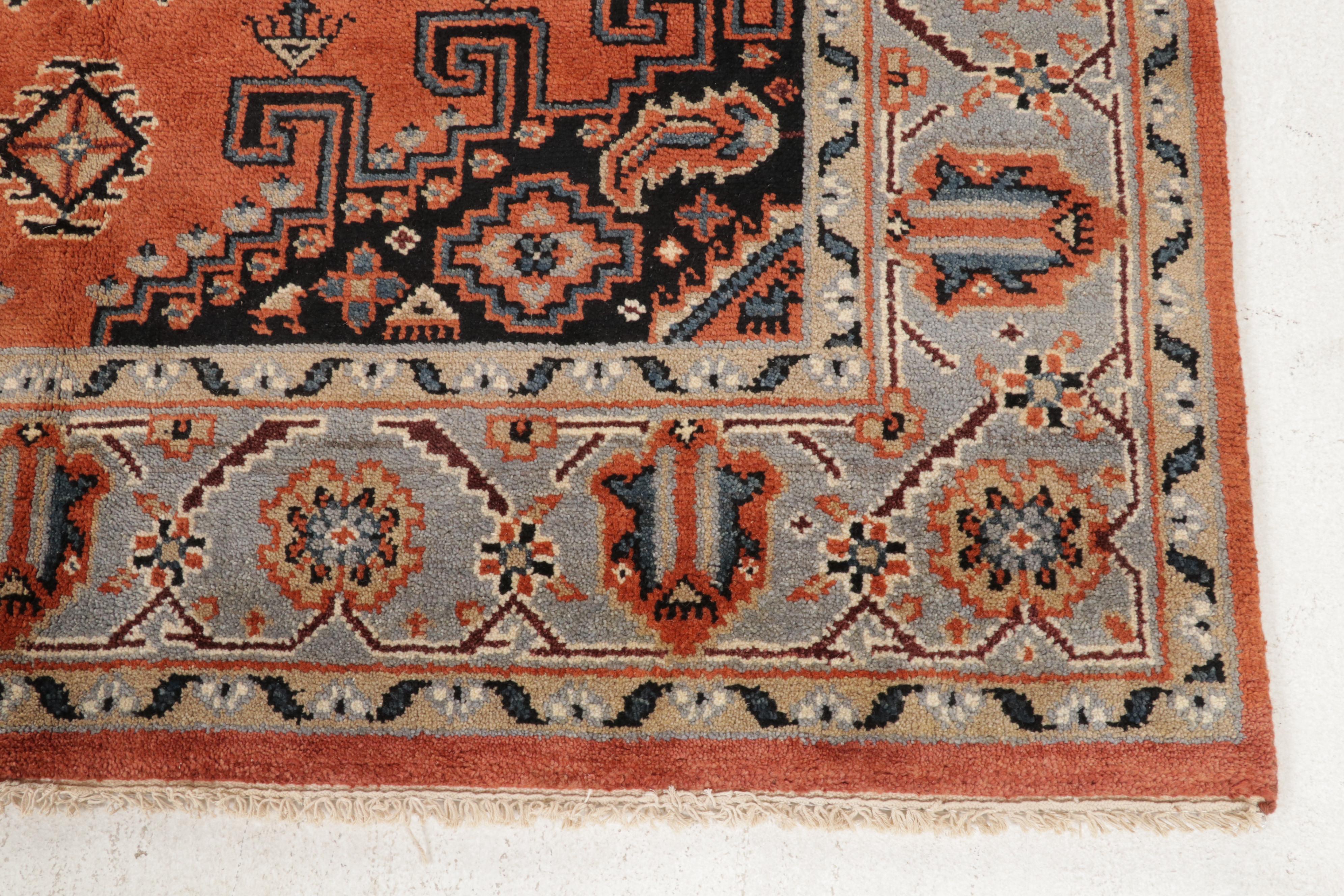 5'11 x 9'4 Hand-Knotted Persian Viss Area Rug