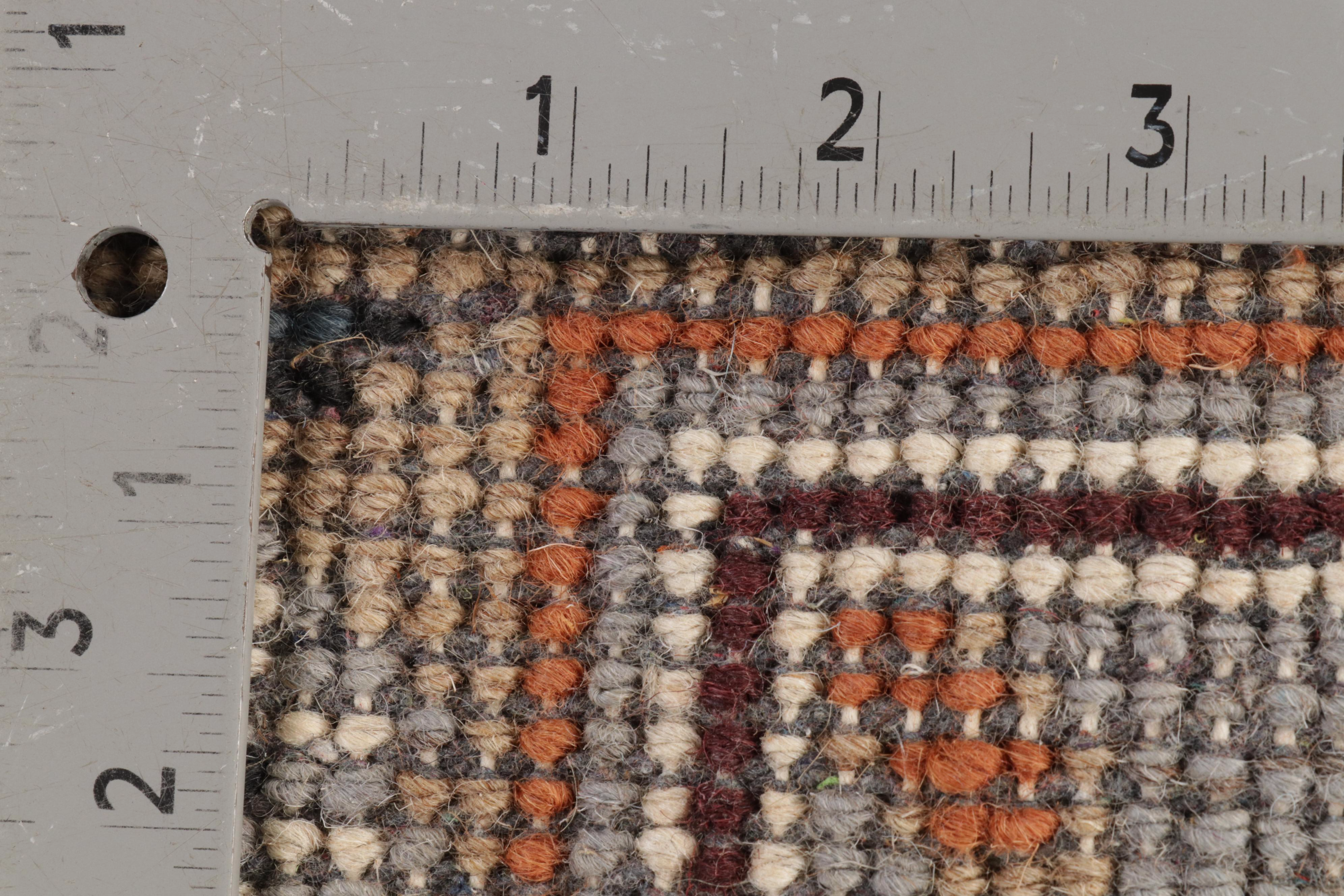 5'11 x 9'4 Hand-Knotted Persian Viss Area Rug