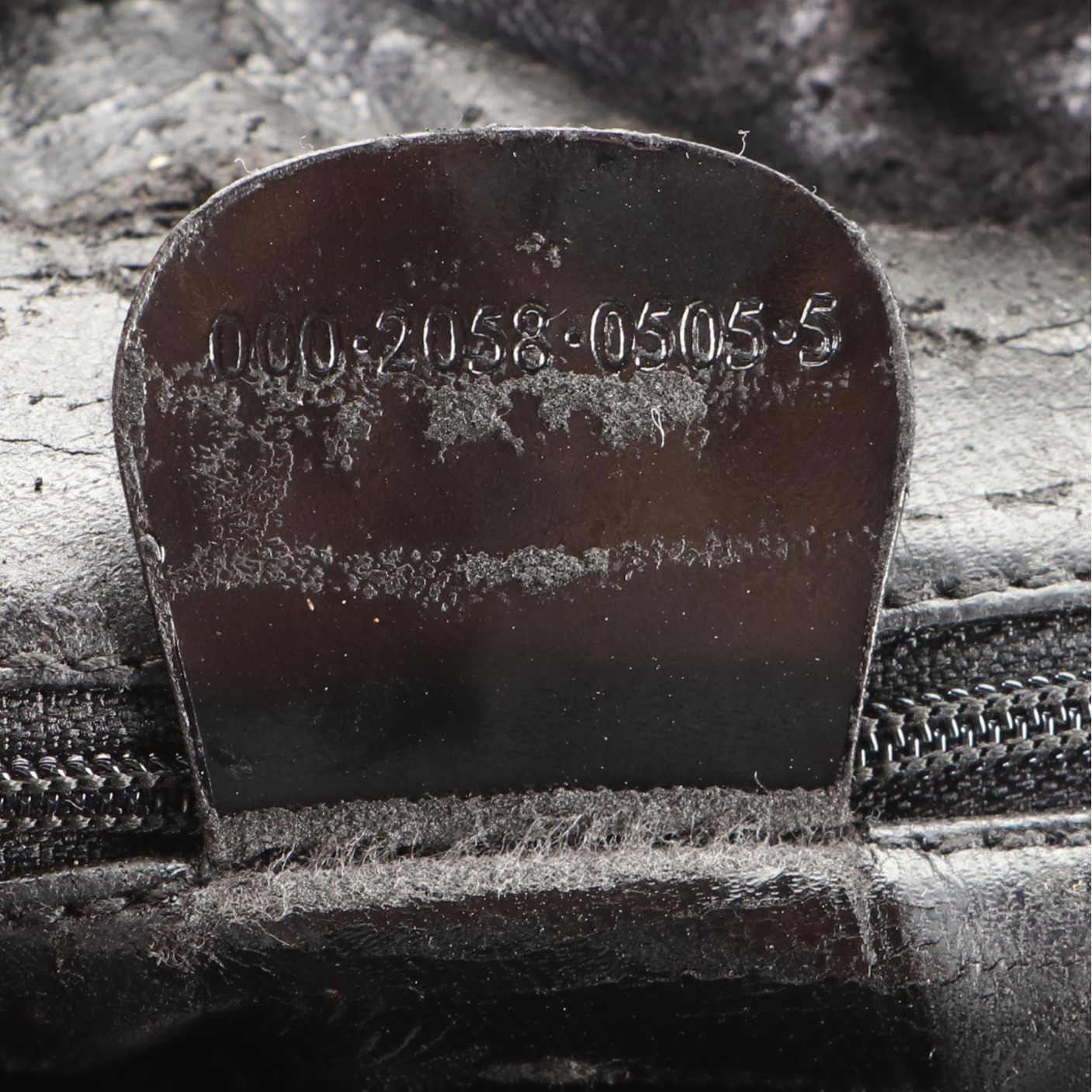 Gucci Small Interlocking GG Zip Handbag in Black Mastercalf Leather