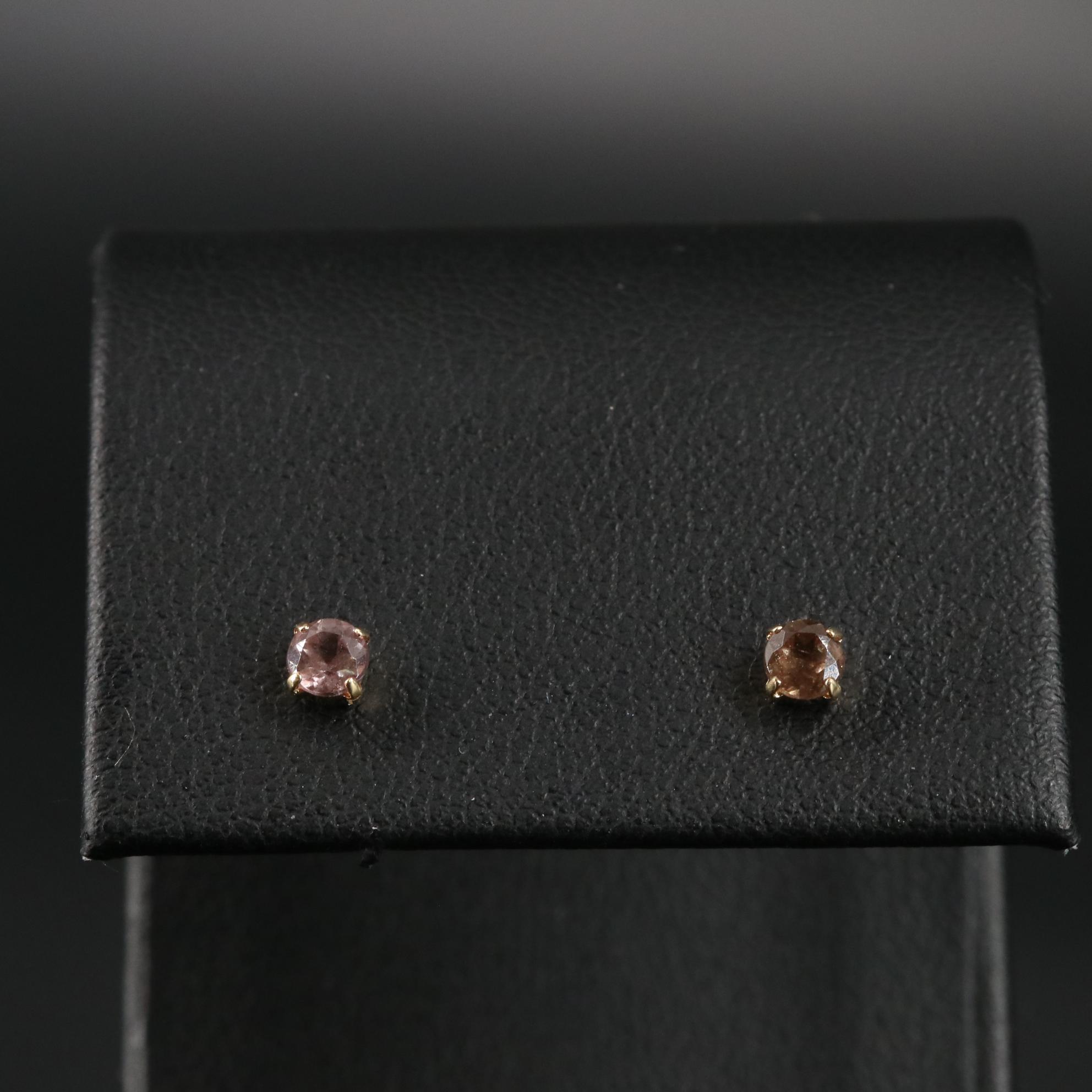 18k 0.40 CTW Color Change Garnet Earrings