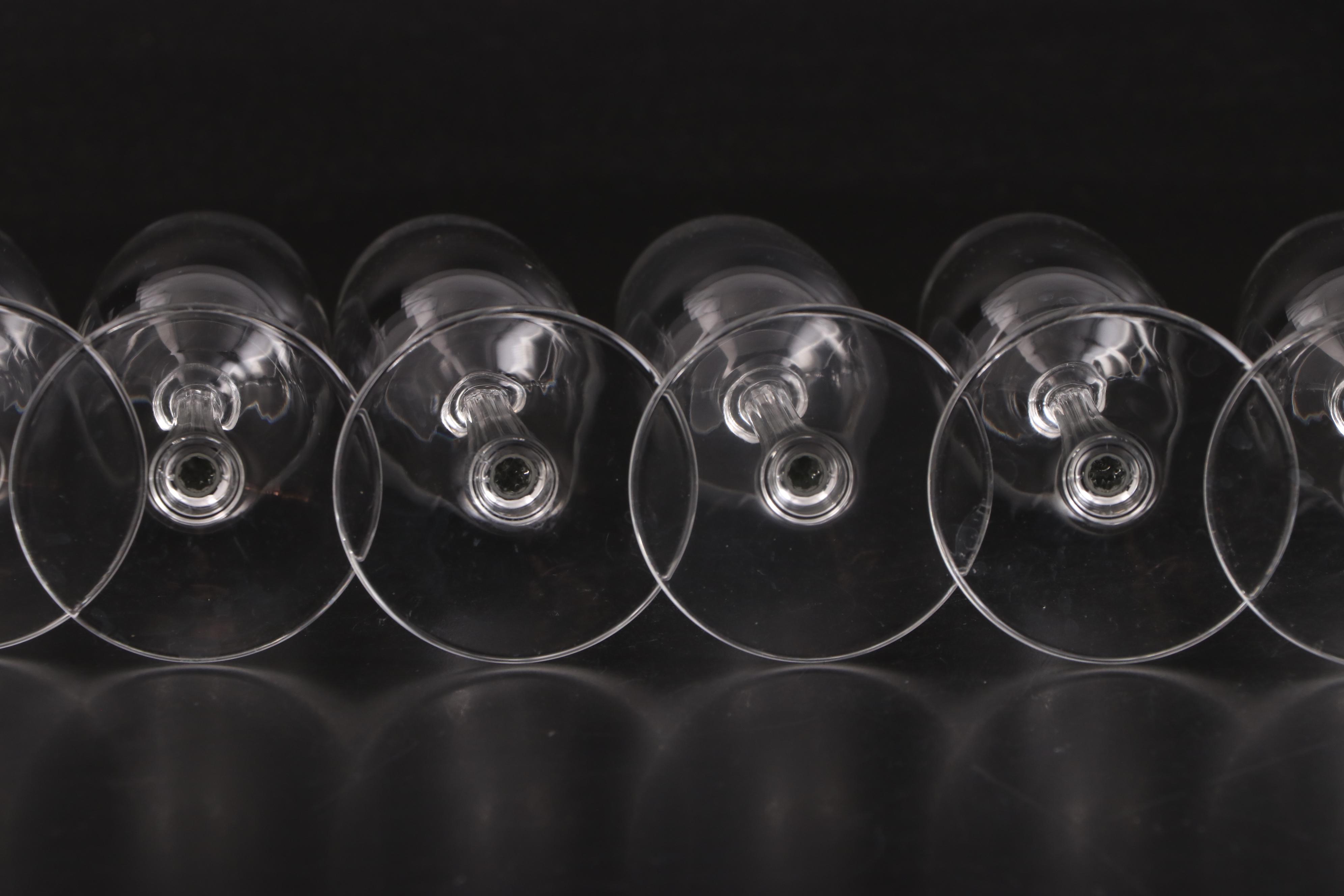 Woodford Reserve Horse Head Bottle Stoppers with Other Glass Champagne Flutes