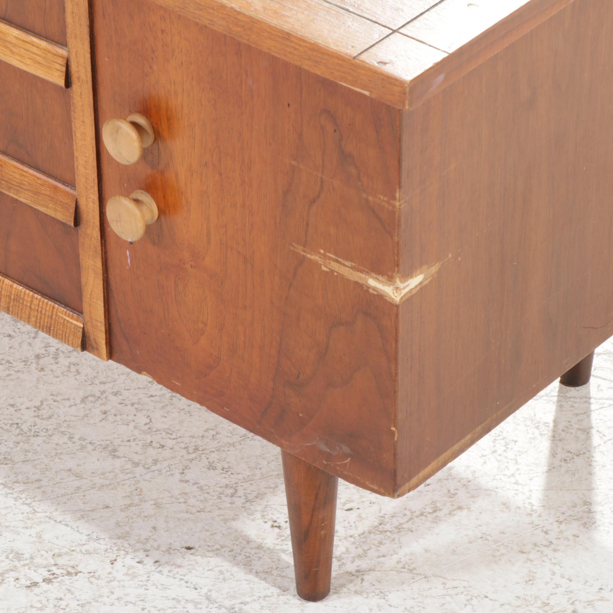 Lane "Aroma-Tite" Walnut and Cedar-Lined Blanket Chest, Mid-20th Century