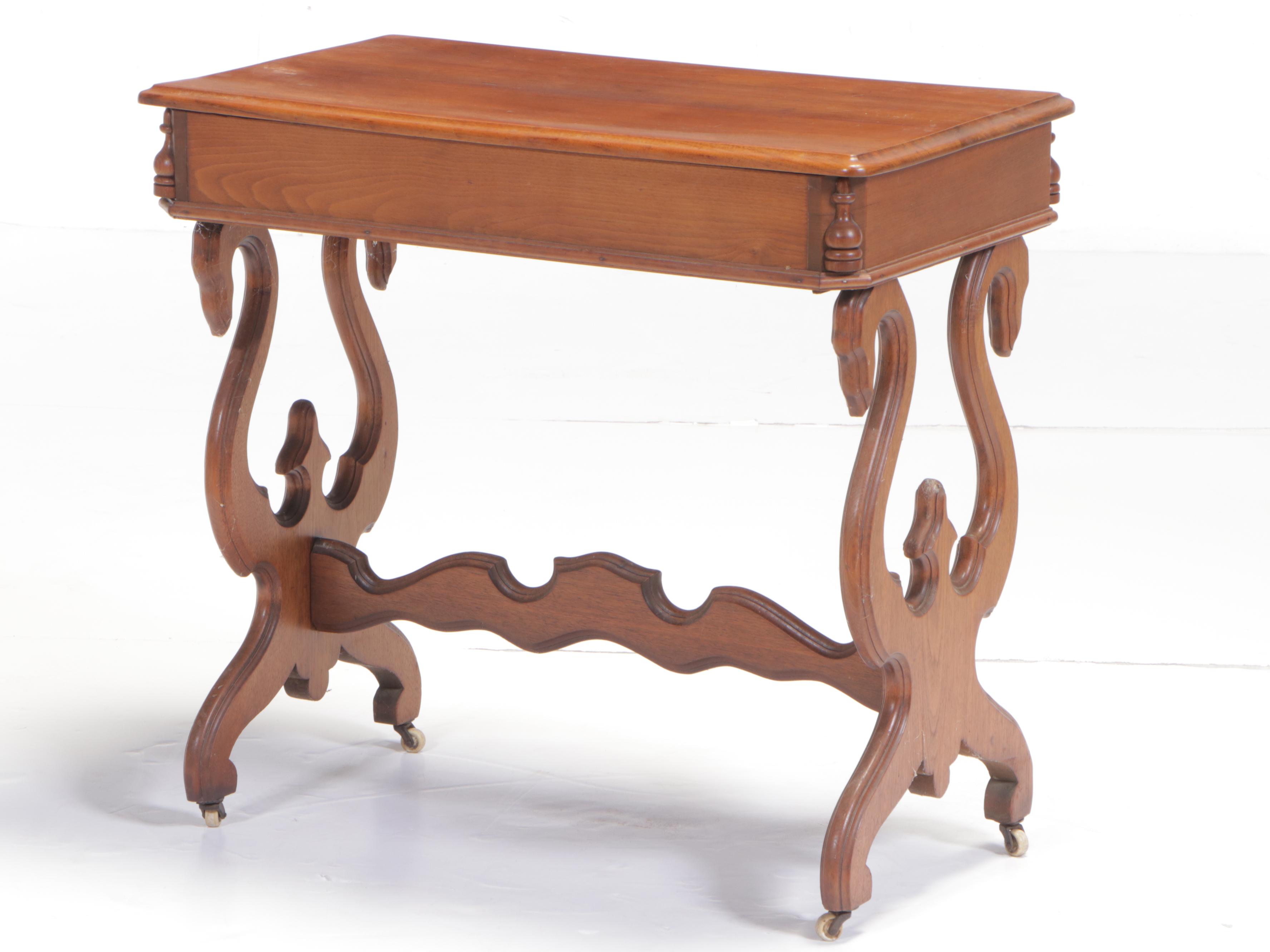 Victorian Walnut Side Table, Late 19th Century
