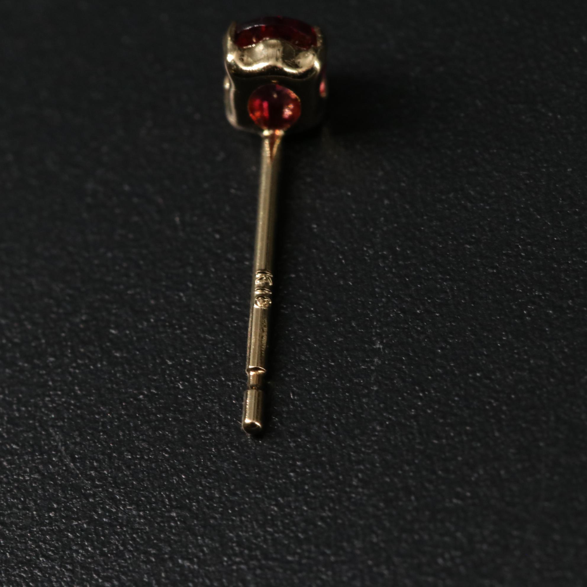 18K Purple Garnet Stud Earrings