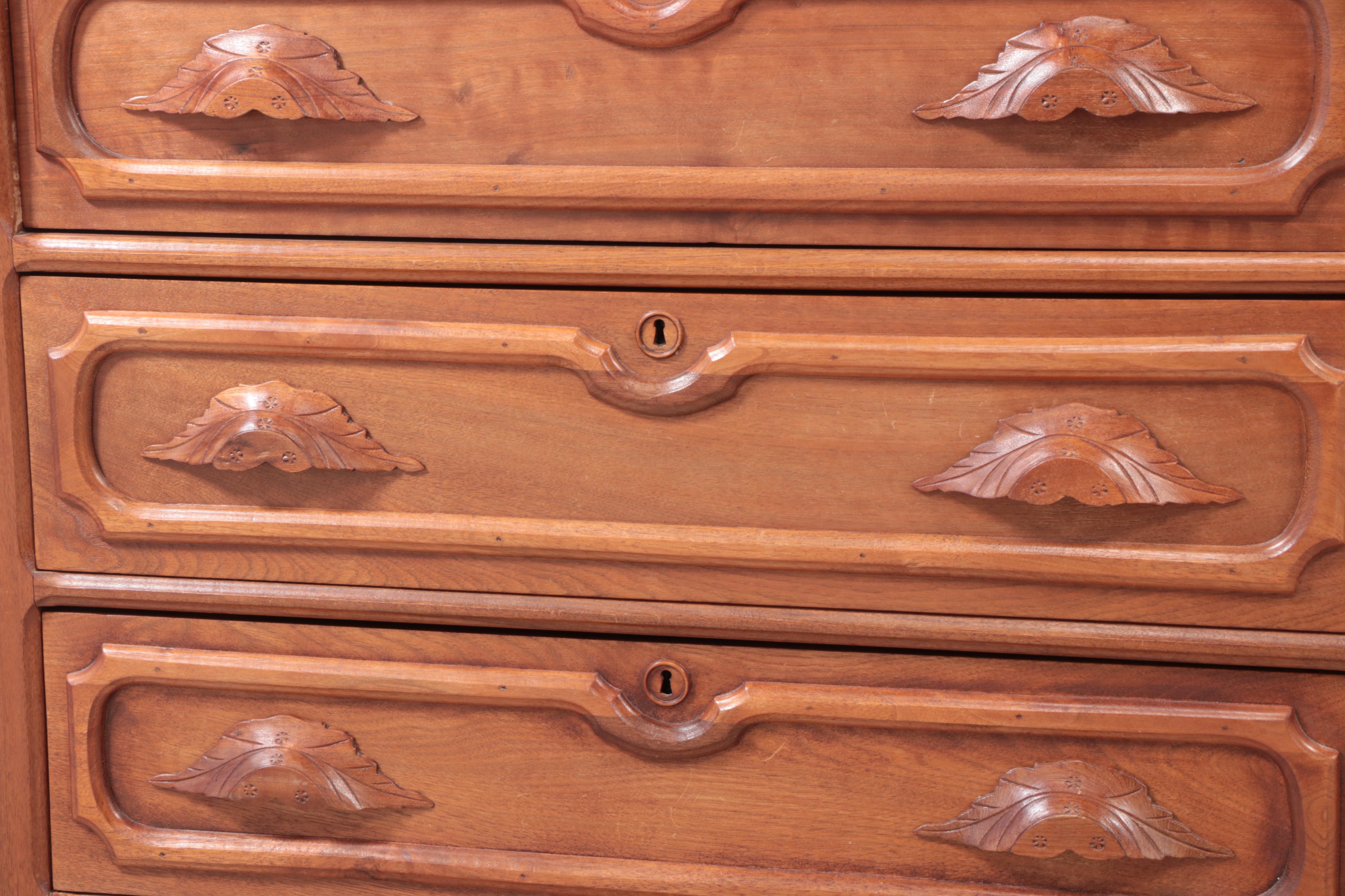 Victorian Walnut Deck-Top Dresser, Late 19th Century