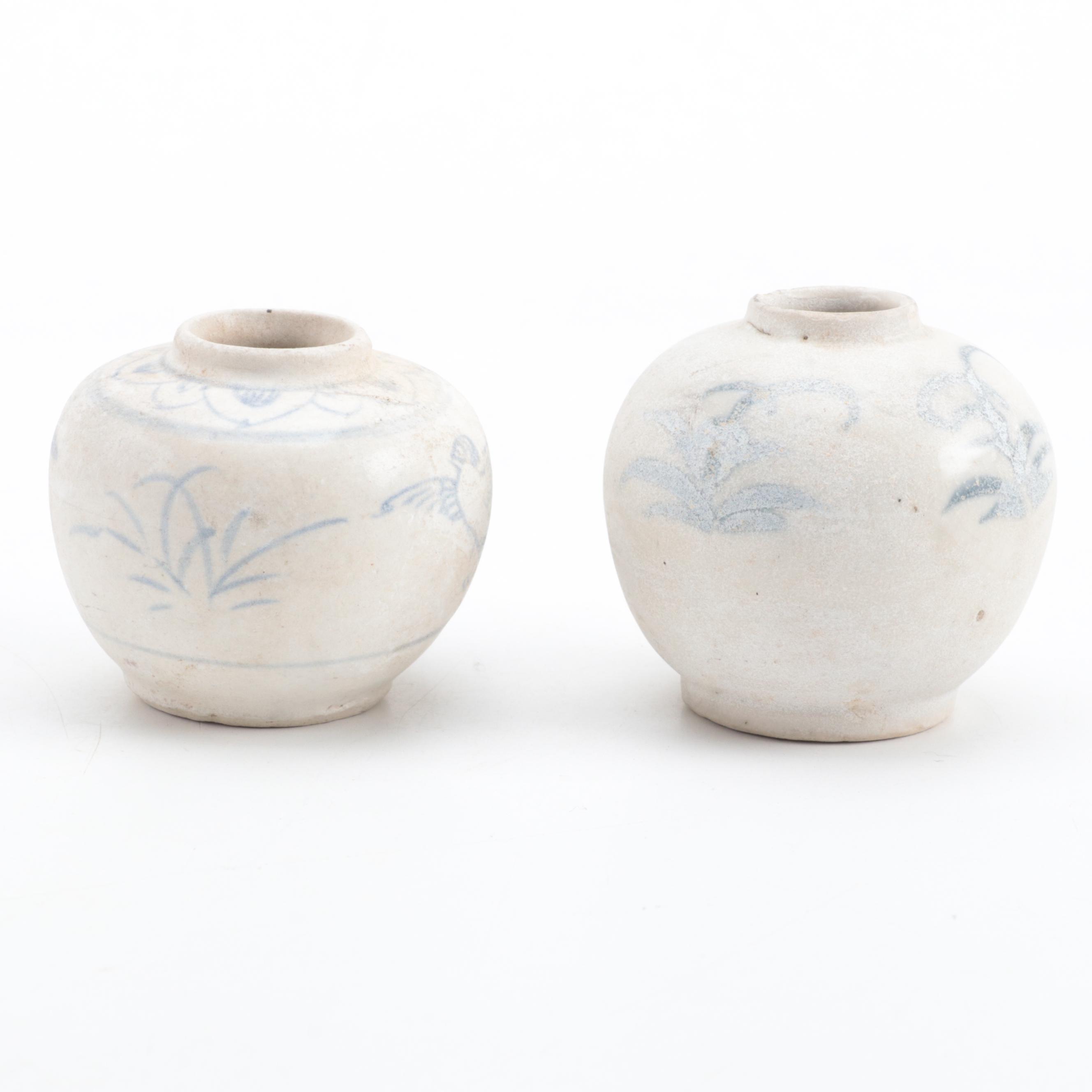 Chinese Zhangzhou (Swatow) Ware Dish and Marine Recovered Vietnamese Jarlets