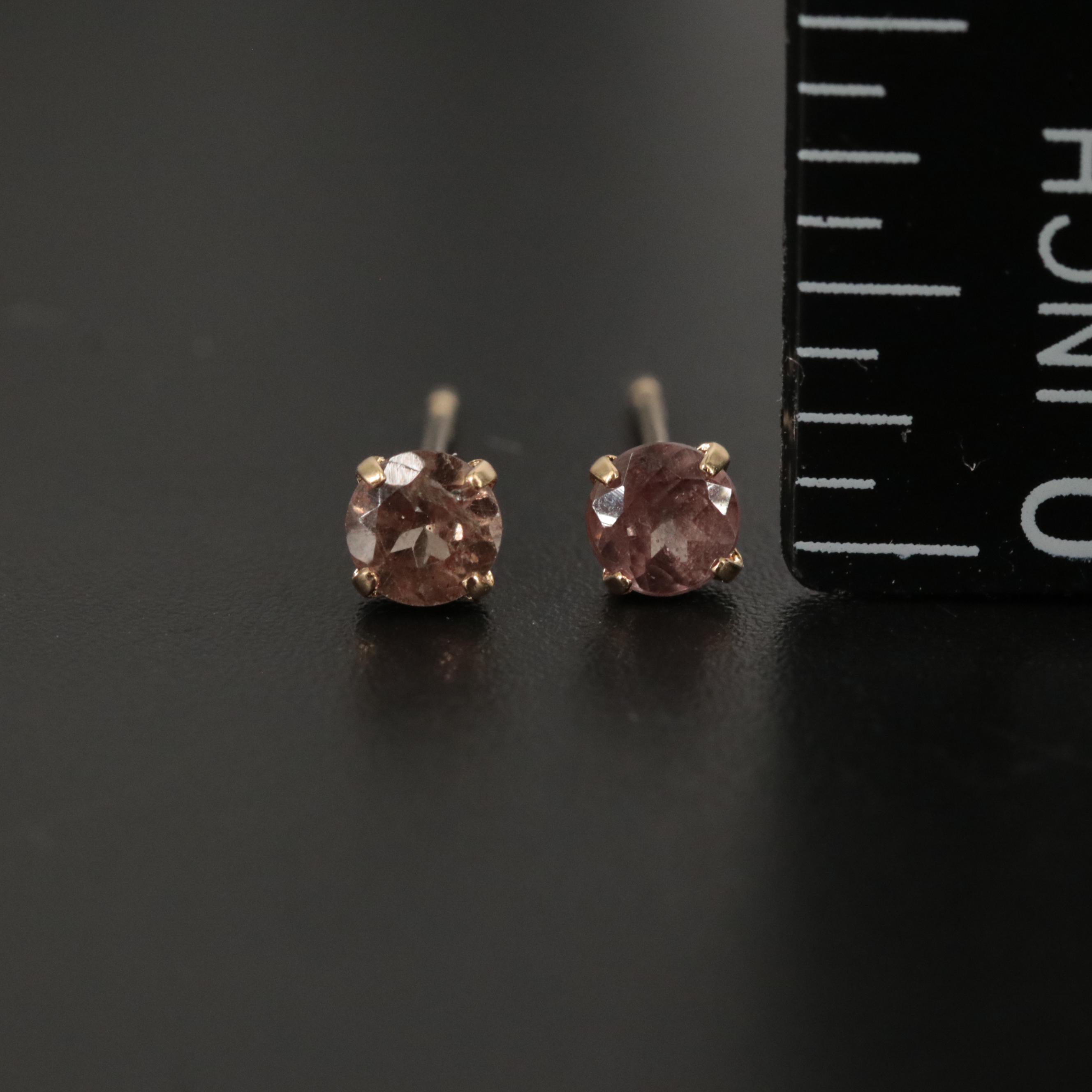 18K Color Change Garnet Stud Earrings