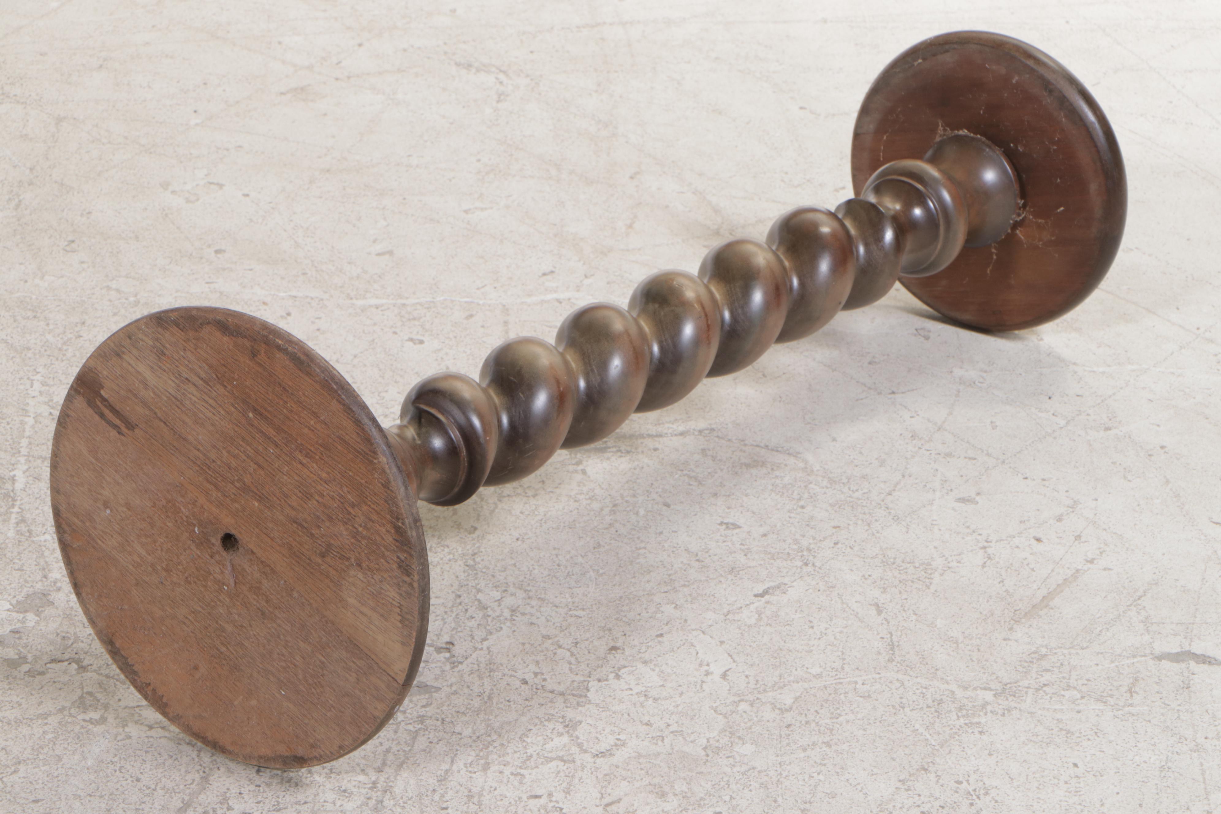 Neoclassical Style "Barley Twist" Pedestal, 20th Century